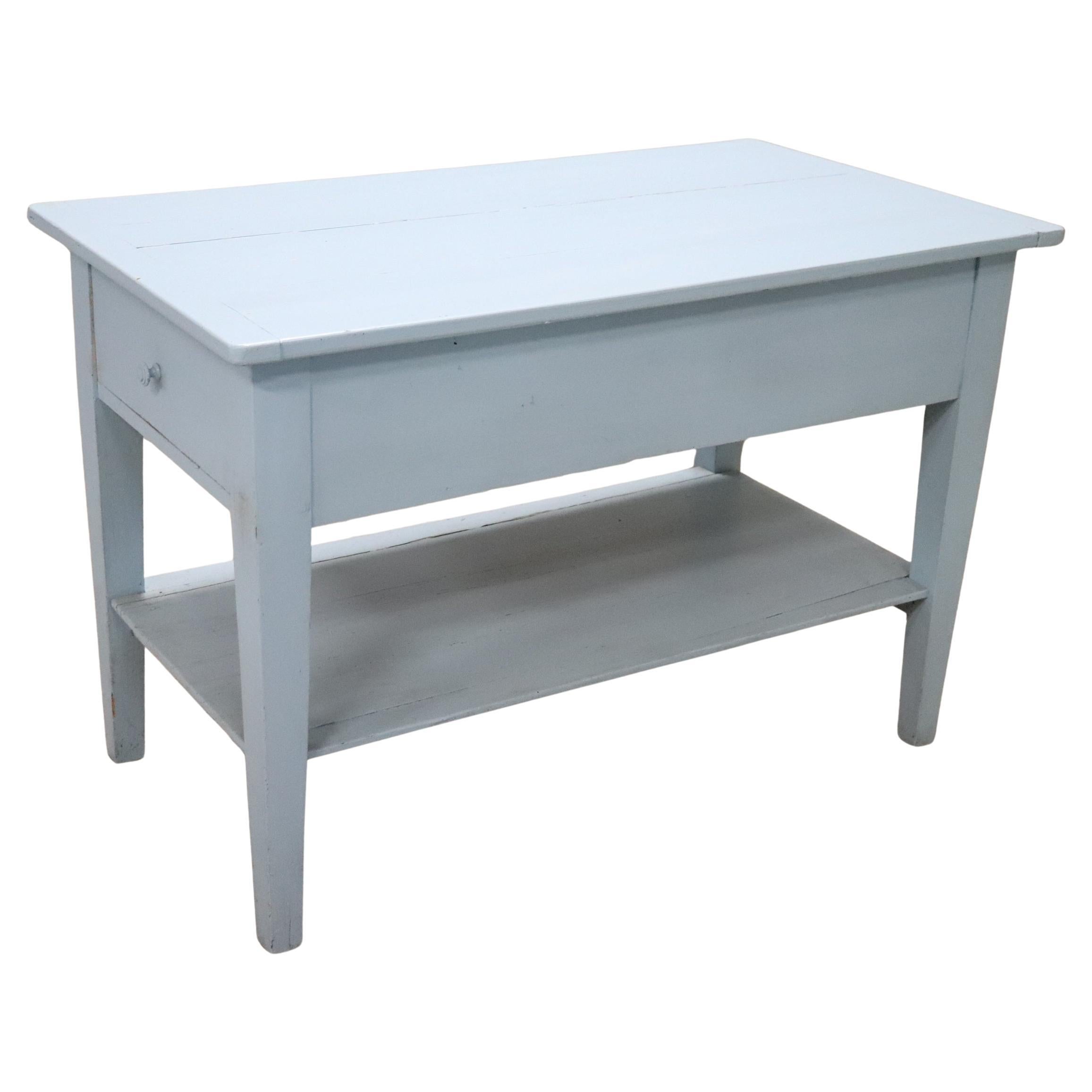 Italienischer Küchenarbeitstisch des späten 19. Jahrhunderts aus blau lackiertem Tannenholz