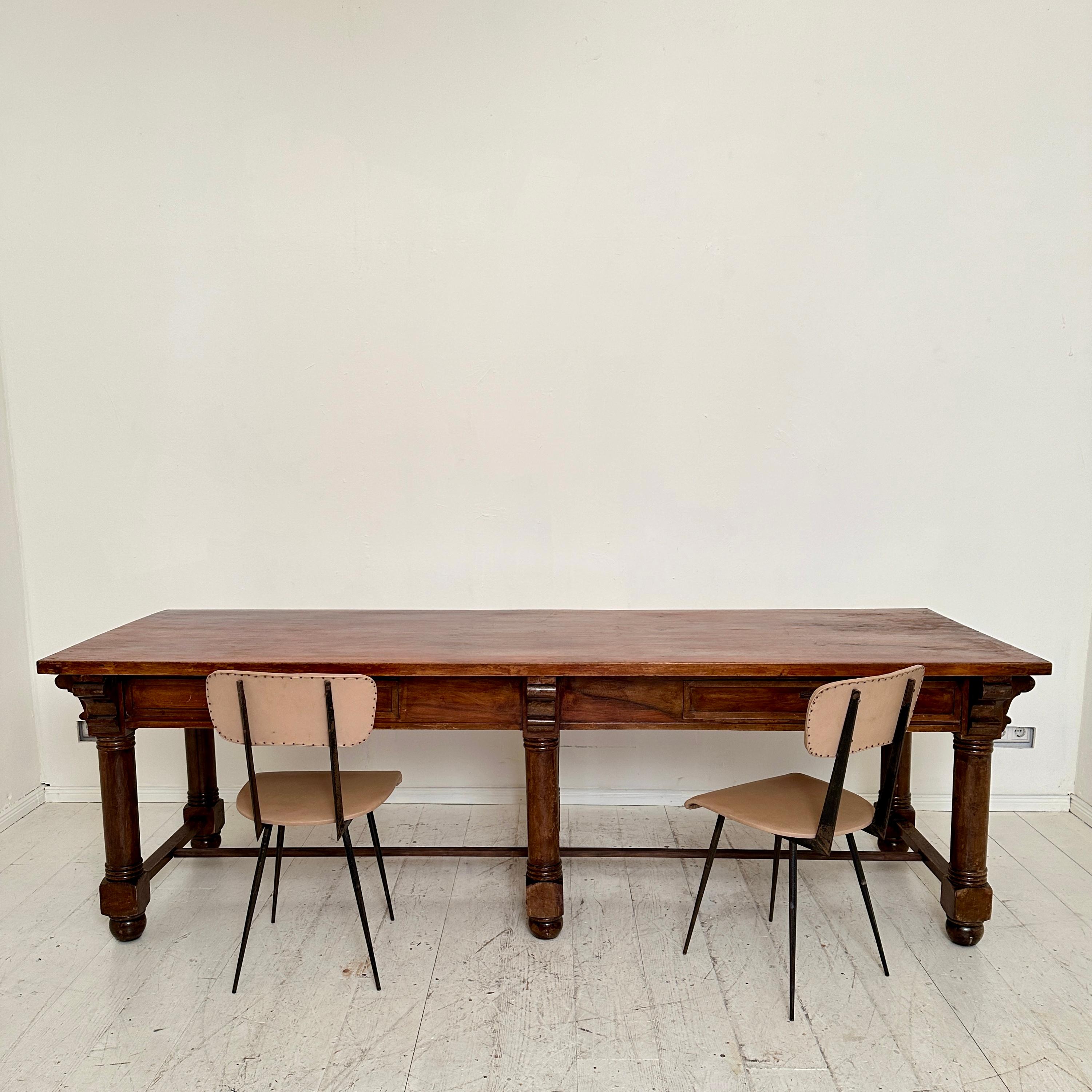 Late 19th Century Italian Large Brown Walnut Dining Table with 2 Drawers, 1880 For Sale 7