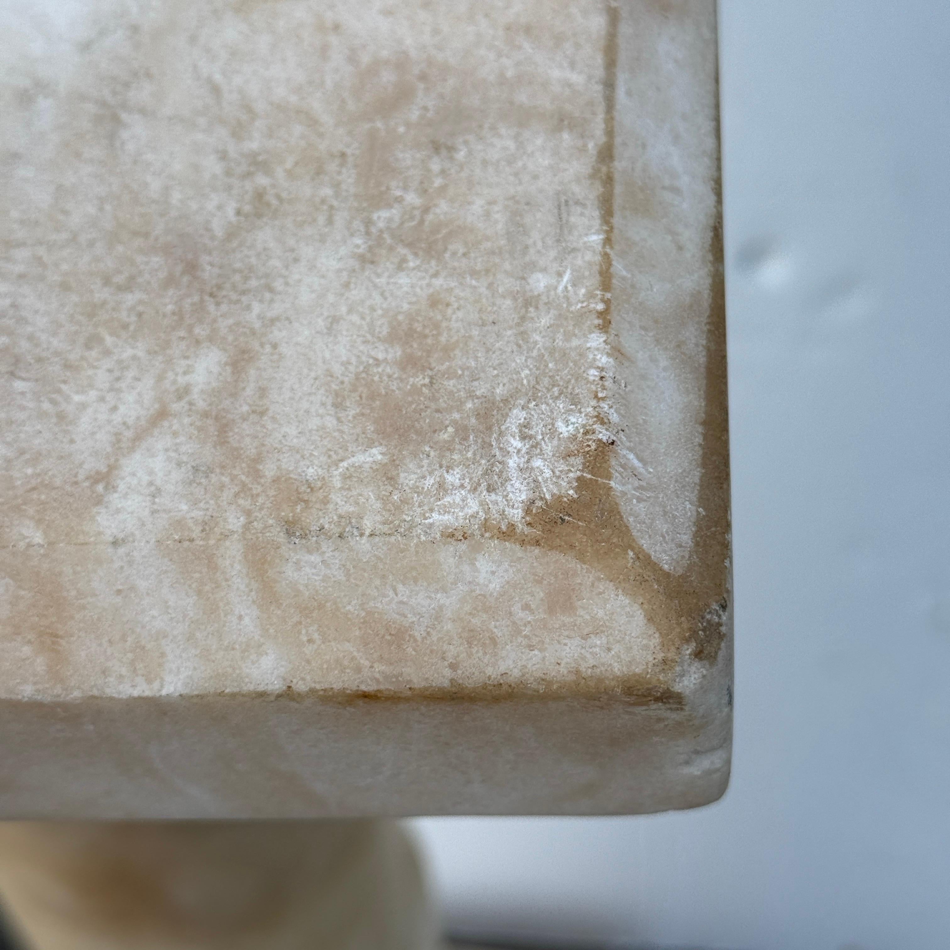 Busto in marmo italiano del XIX secolo su piedistallo a colonna in vendita 2