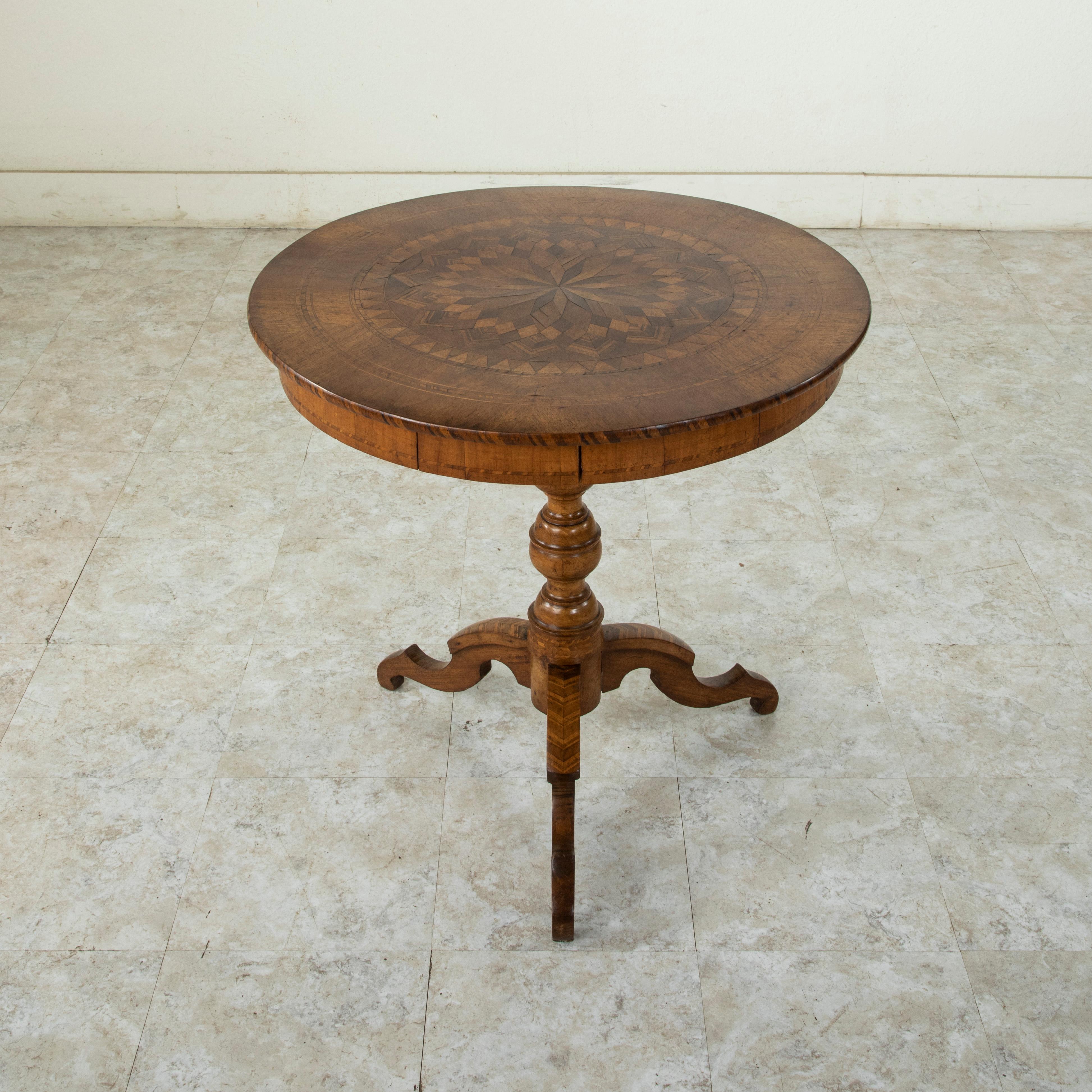 Late 19th Century Italian Marquetry Guéridon or Pedestal Table In Good Condition In Fayetteville, AR