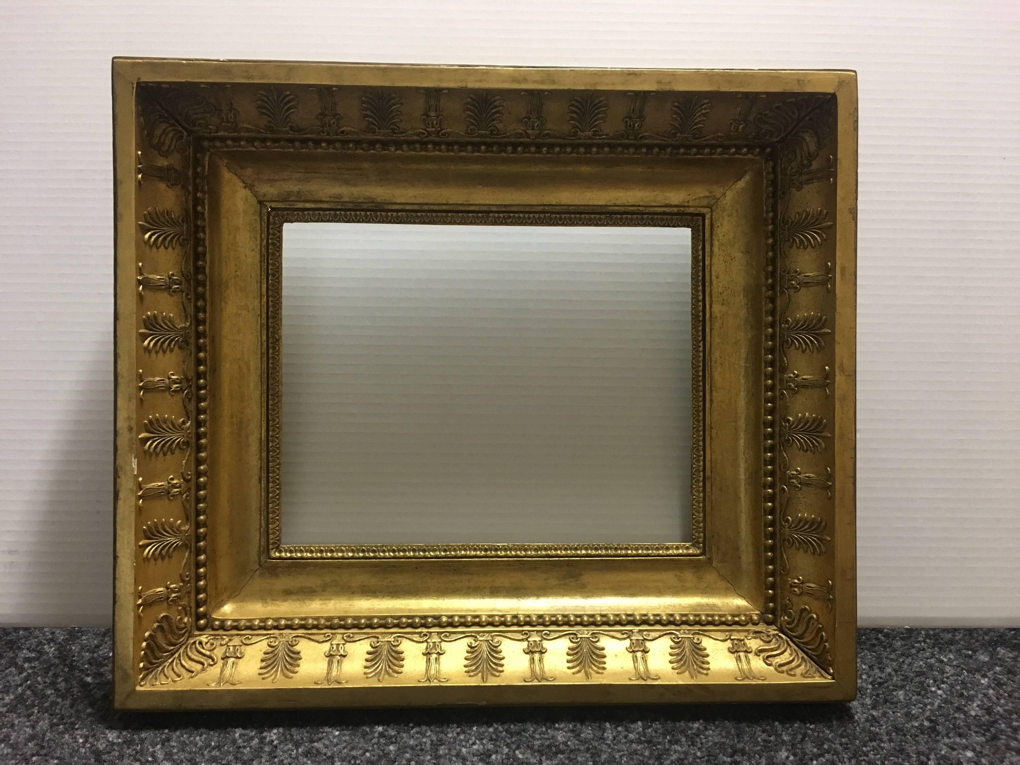neoclassical frame