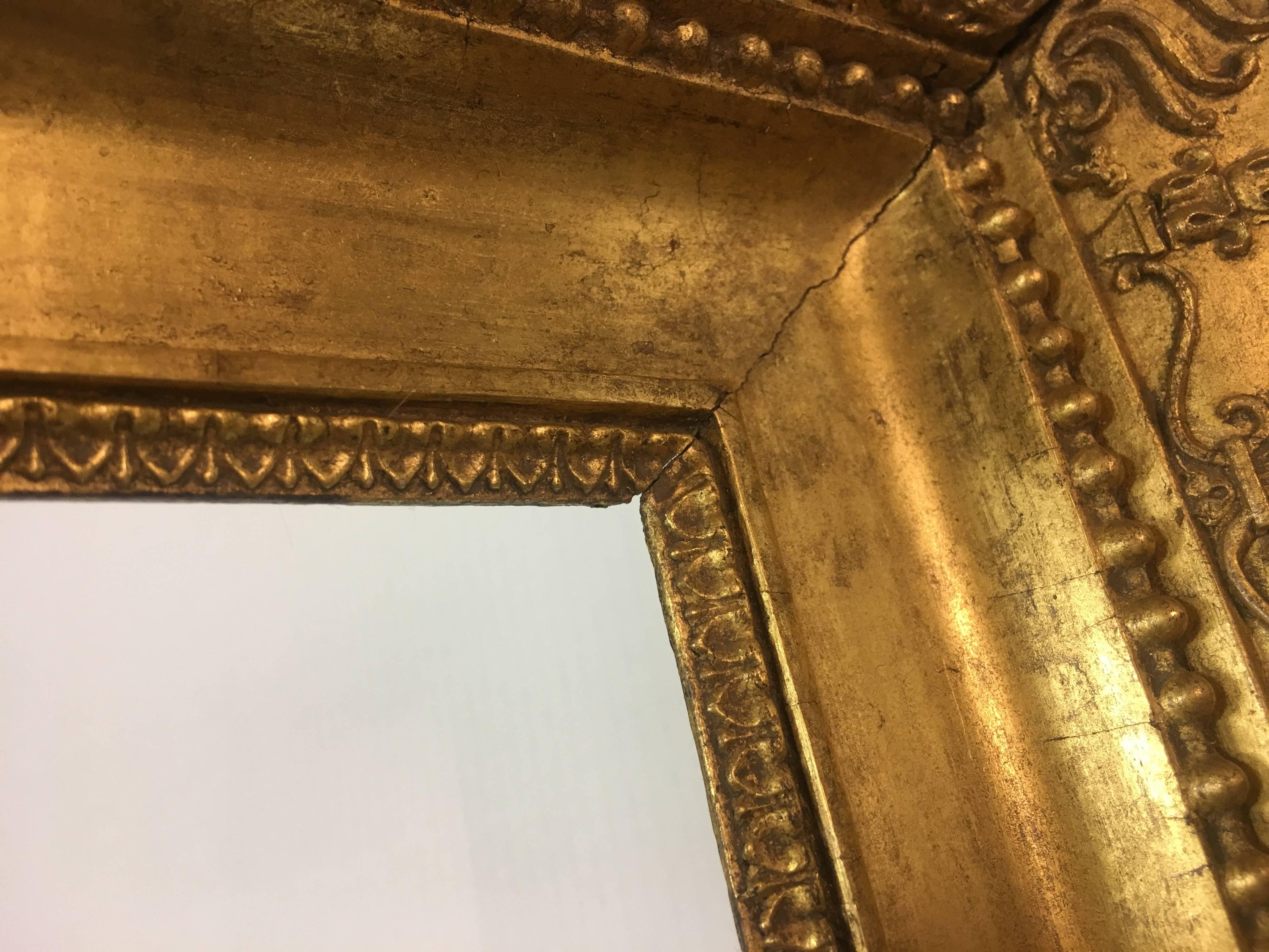 Giltwood Late 19th Century Italian Neoclassical Wood Frame with Gold Leaf Cover For Sale