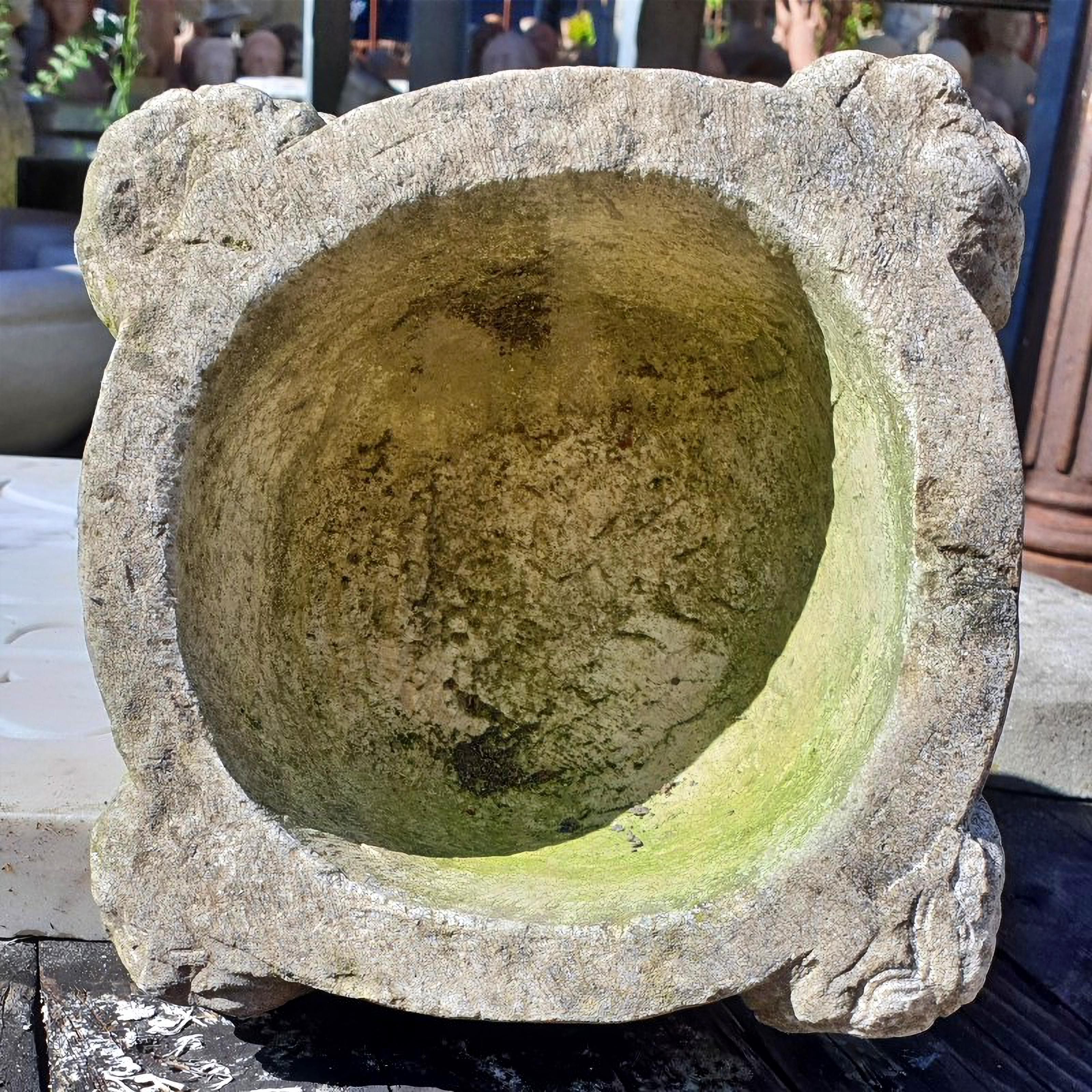 LATE 19th CENTURY ITALIAN STONE MORTAR

Faithful reproduction of a 13th century mortar in light Sannio limestone.

The reproduction was carried out maintaining the original proportions, the 4 ears typical of mortars are created on the tops of 4