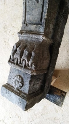 Late 19th Century Italian Stone Surround with Lions and Lion Paws