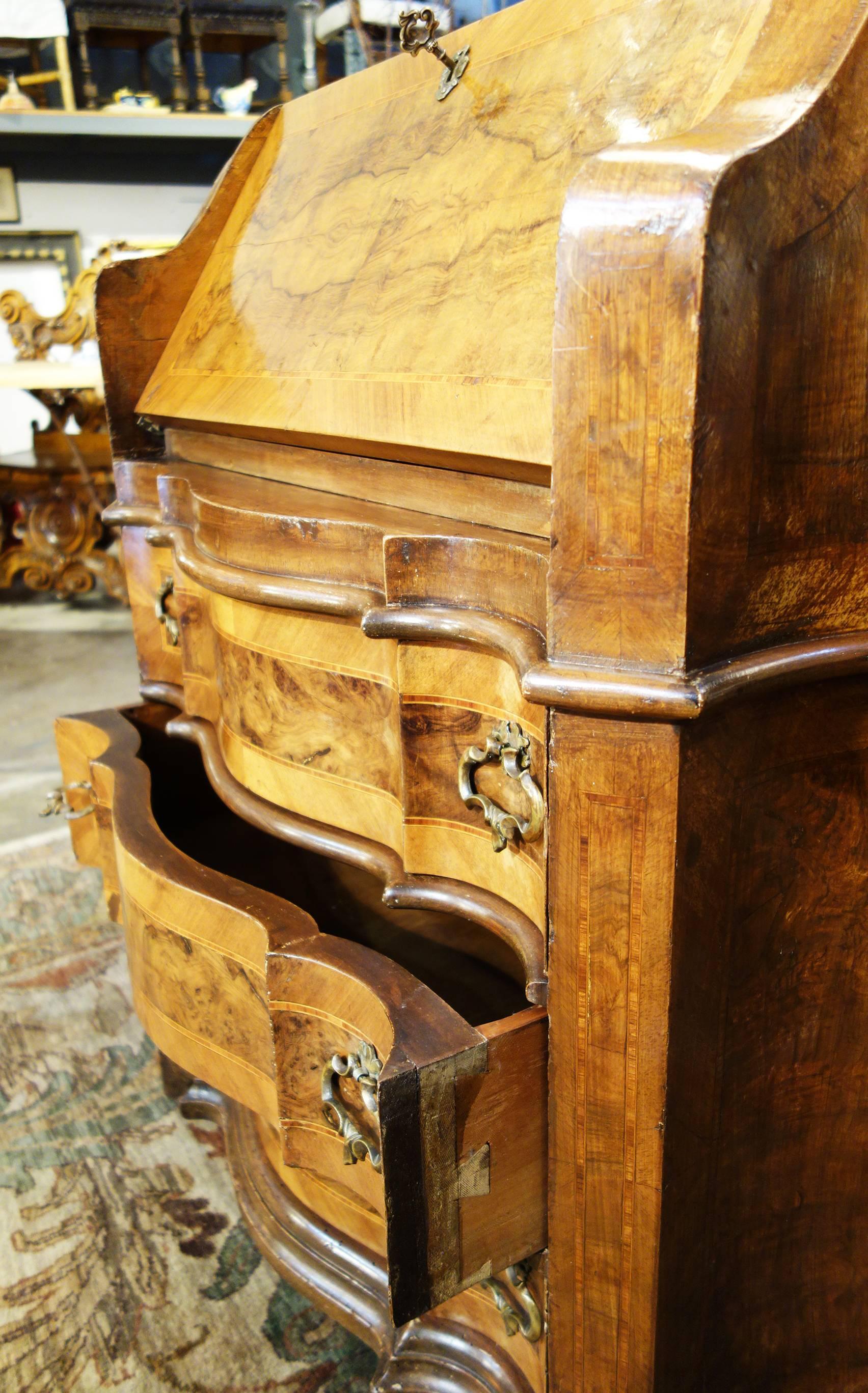 Late 19th Century Italian Walnut Burl Inlaid Louis XIV Secretary Drop Leaf Desk For Sale 3