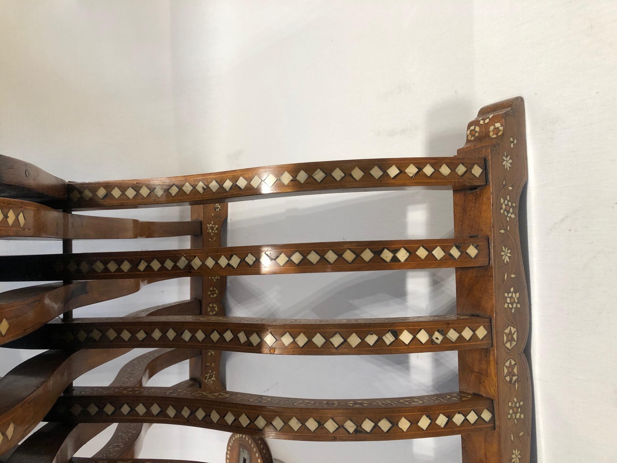 Late 19th Century Italian Walnut Folding Savonarola Chair 3