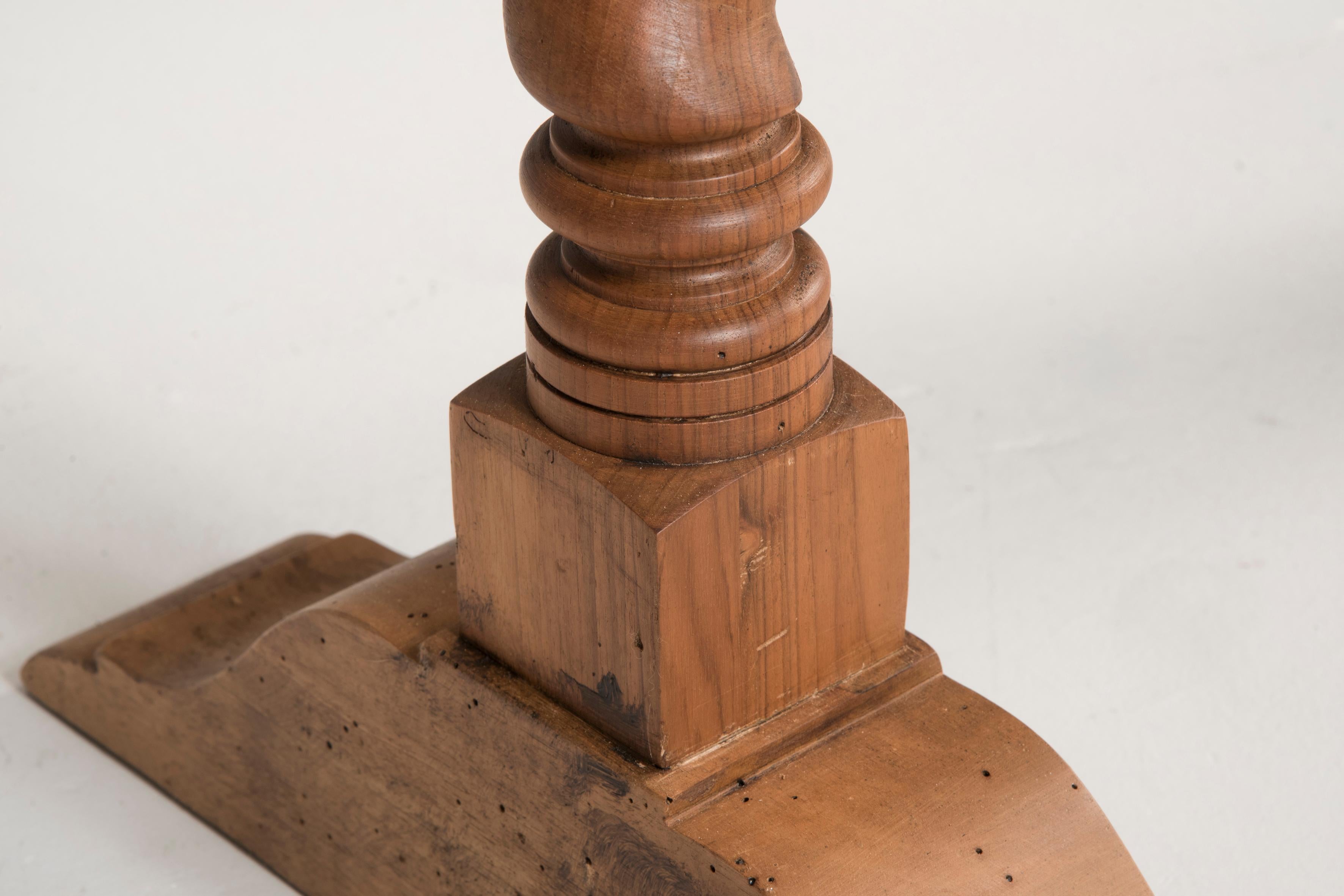 Late 19th Century Italian Walnut Wood Spool Legs Table Console 6