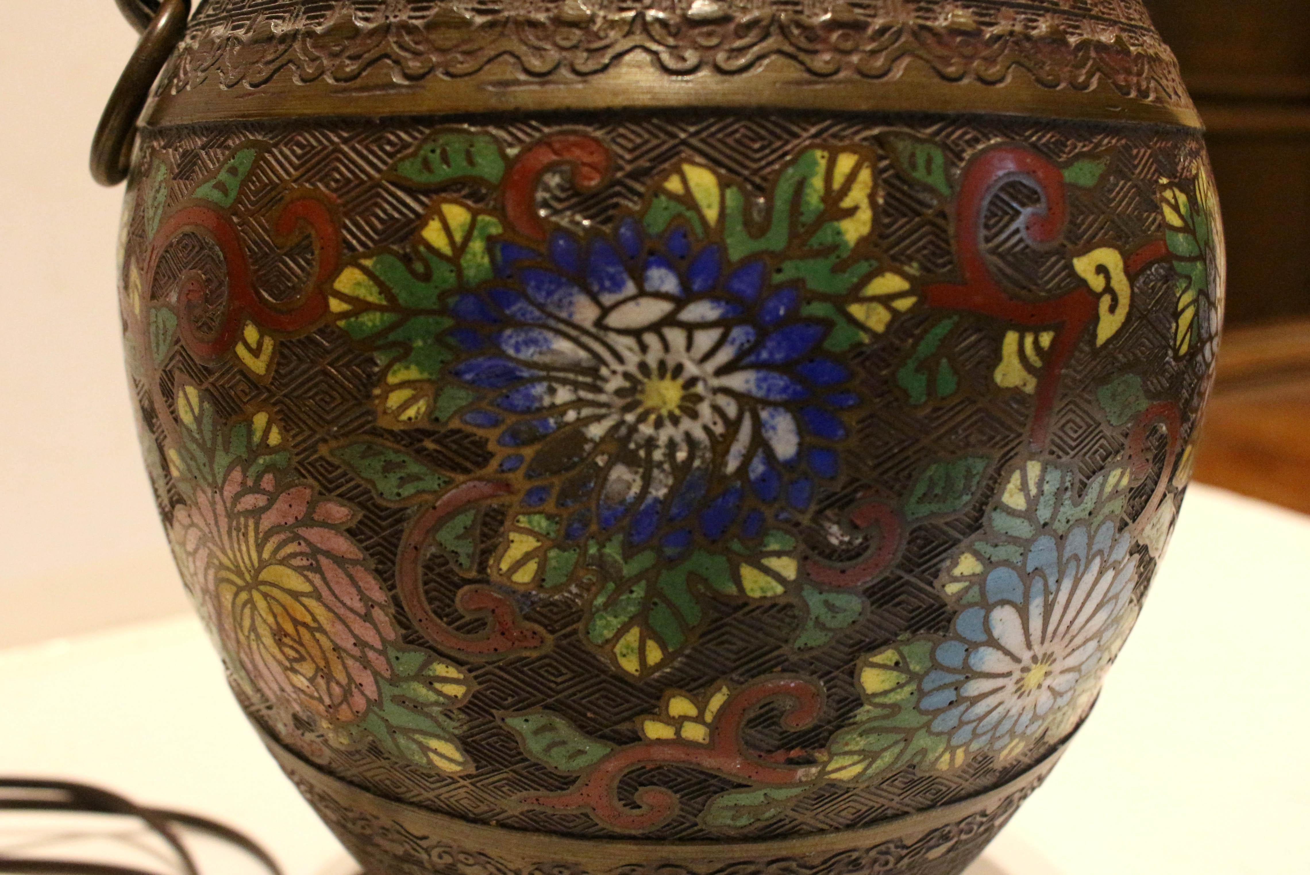 Japanische Vasenlampe aus Bronze und Champlevé aus dem späten 19. im Angebot 1