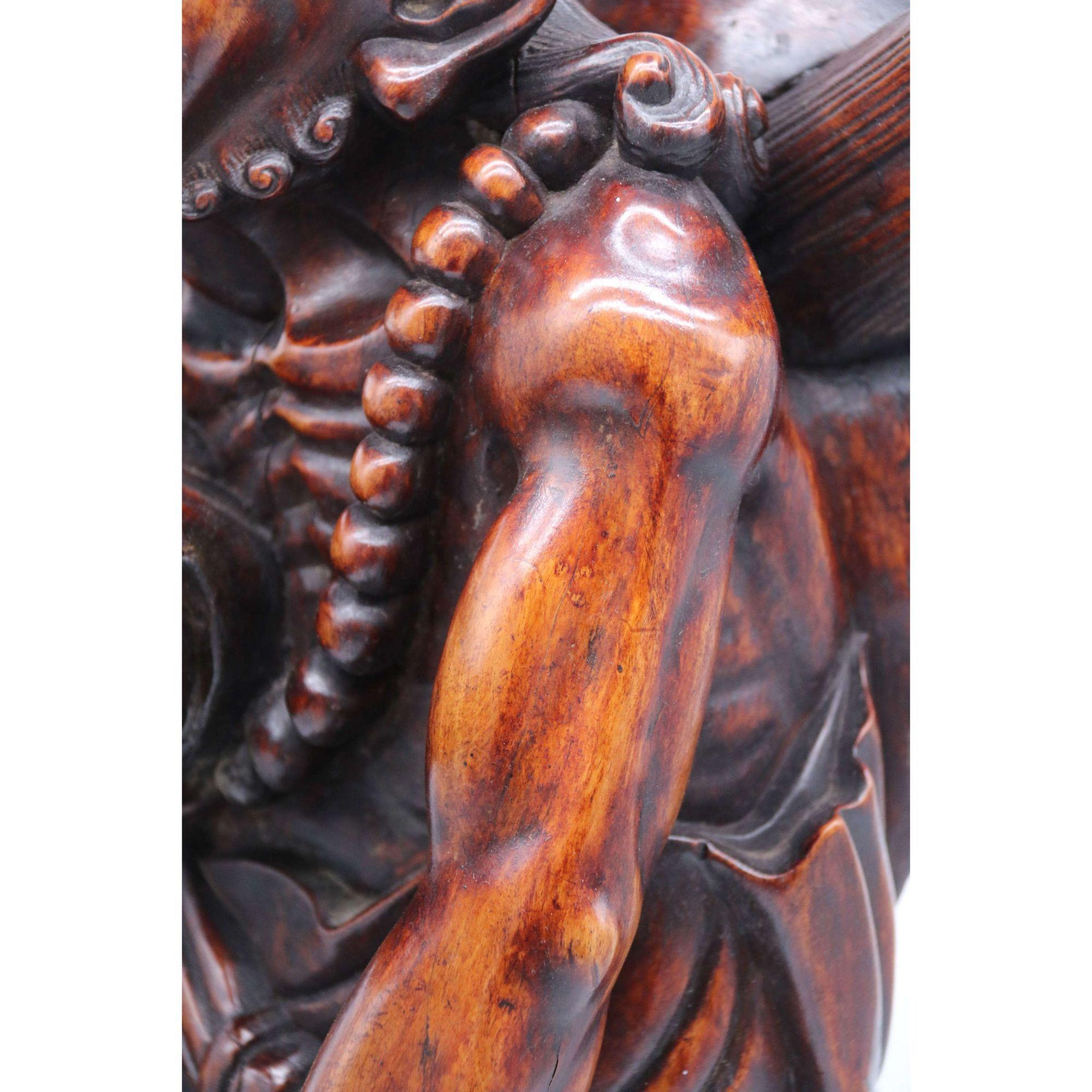 Late 19th Century Japanese Carved Hardwood Okimono of a Man, circa 1890 For Sale 13