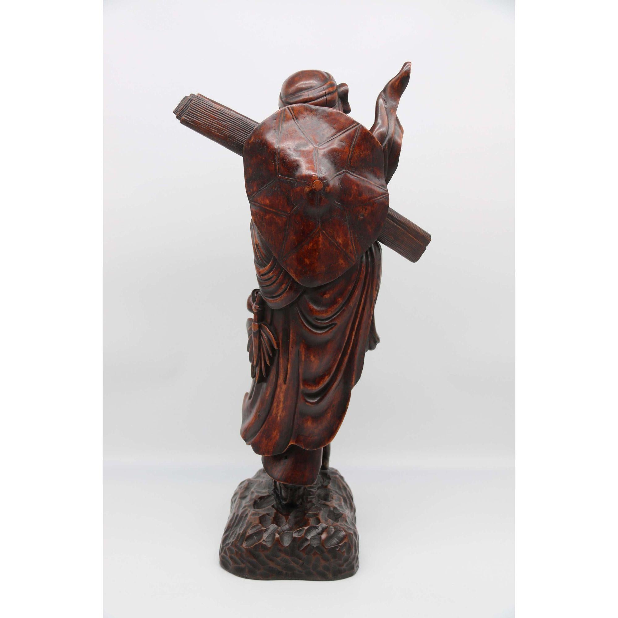 Late 19th Century Japanese Carved Hardwood Okimono of a Man, circa 1890 For Sale 2