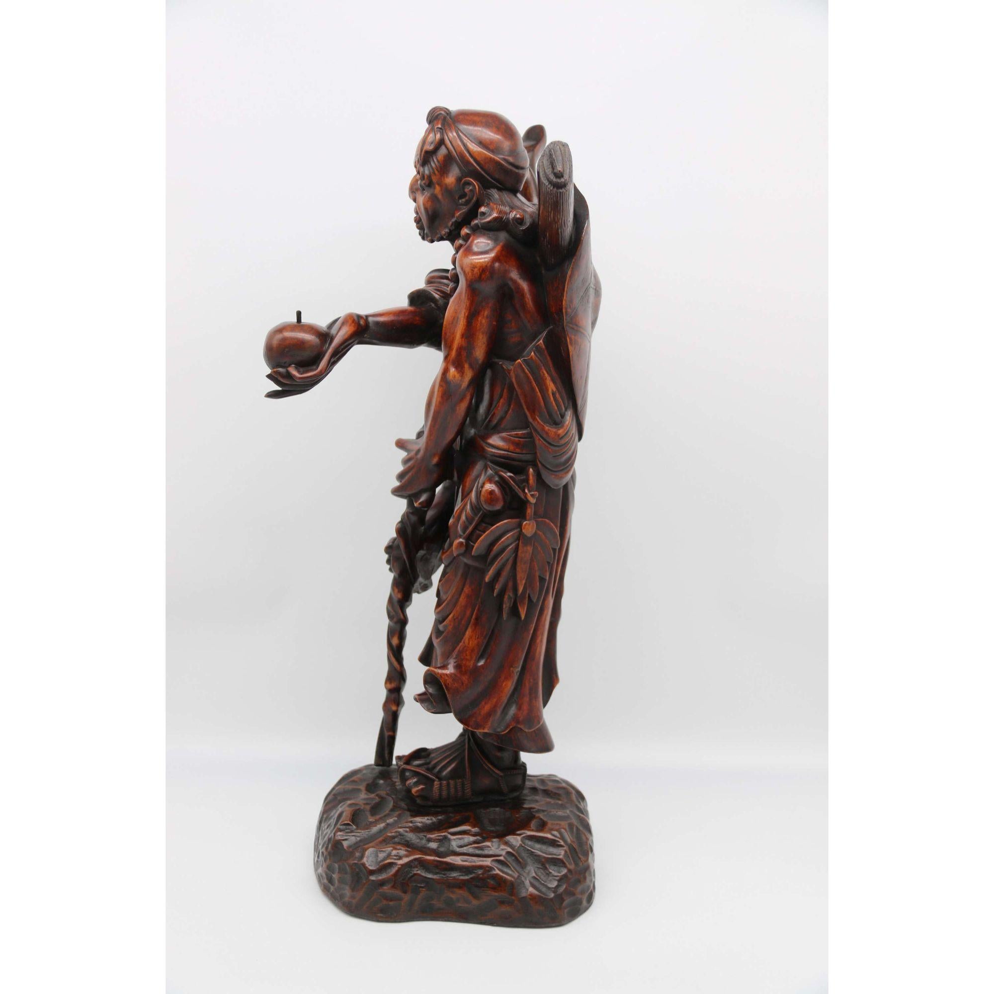 Late 19th Century Japanese Carved Hardwood Okimono of a Man, circa 1890 For Sale 4