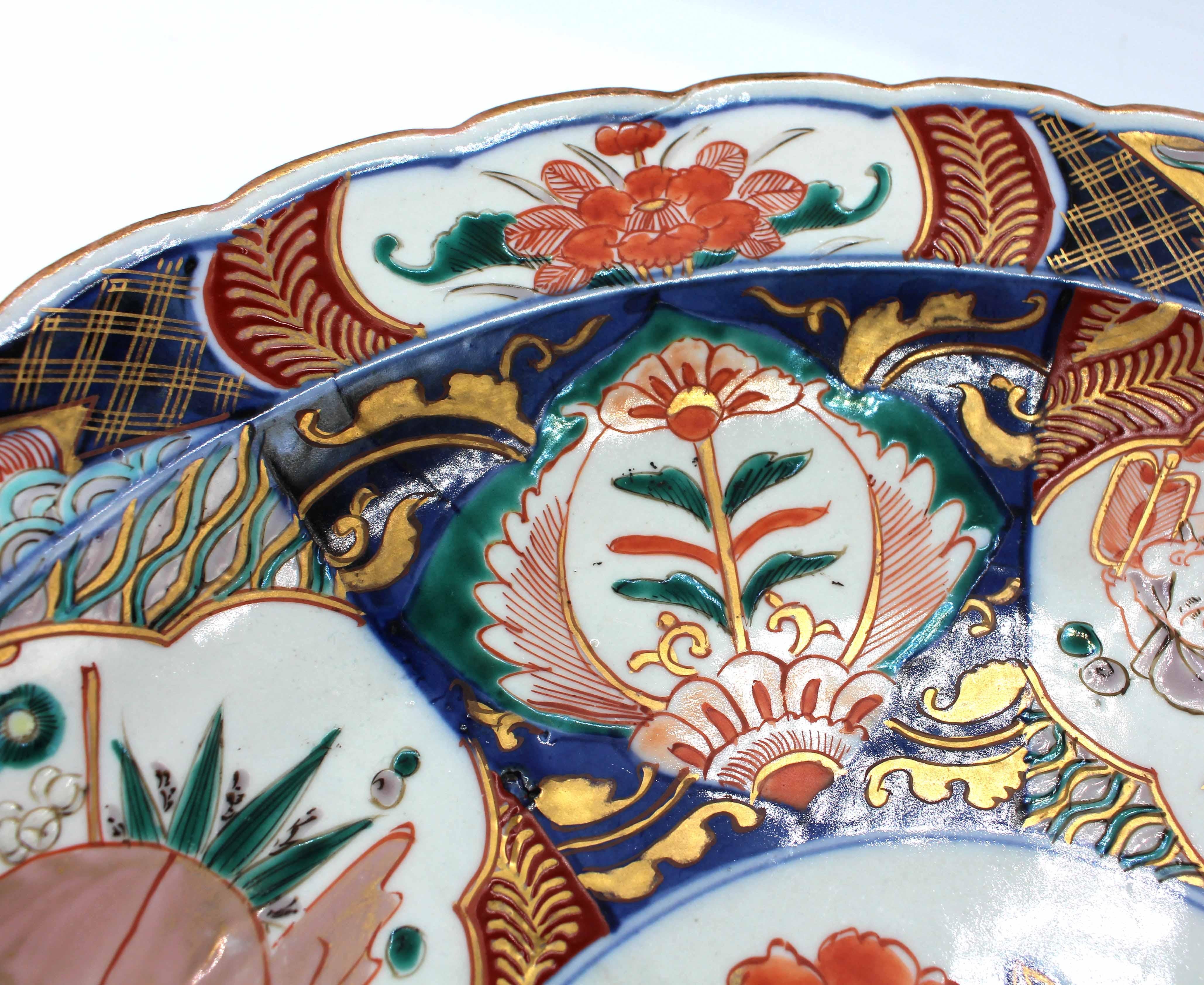 Late 19th Century Japanese Imari Charger For Sale 2