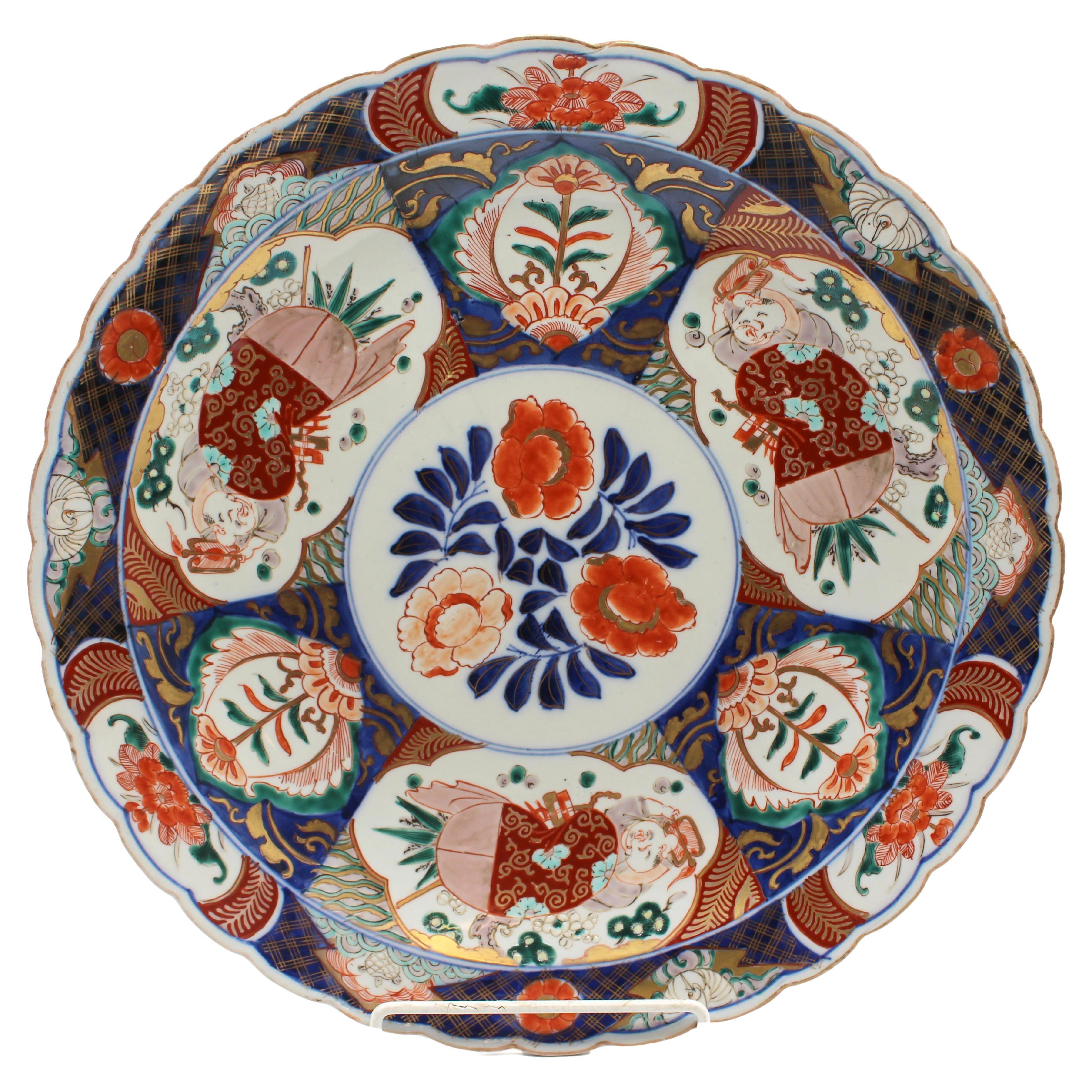 Late 19th Century Japanese Imari Charger For Sale