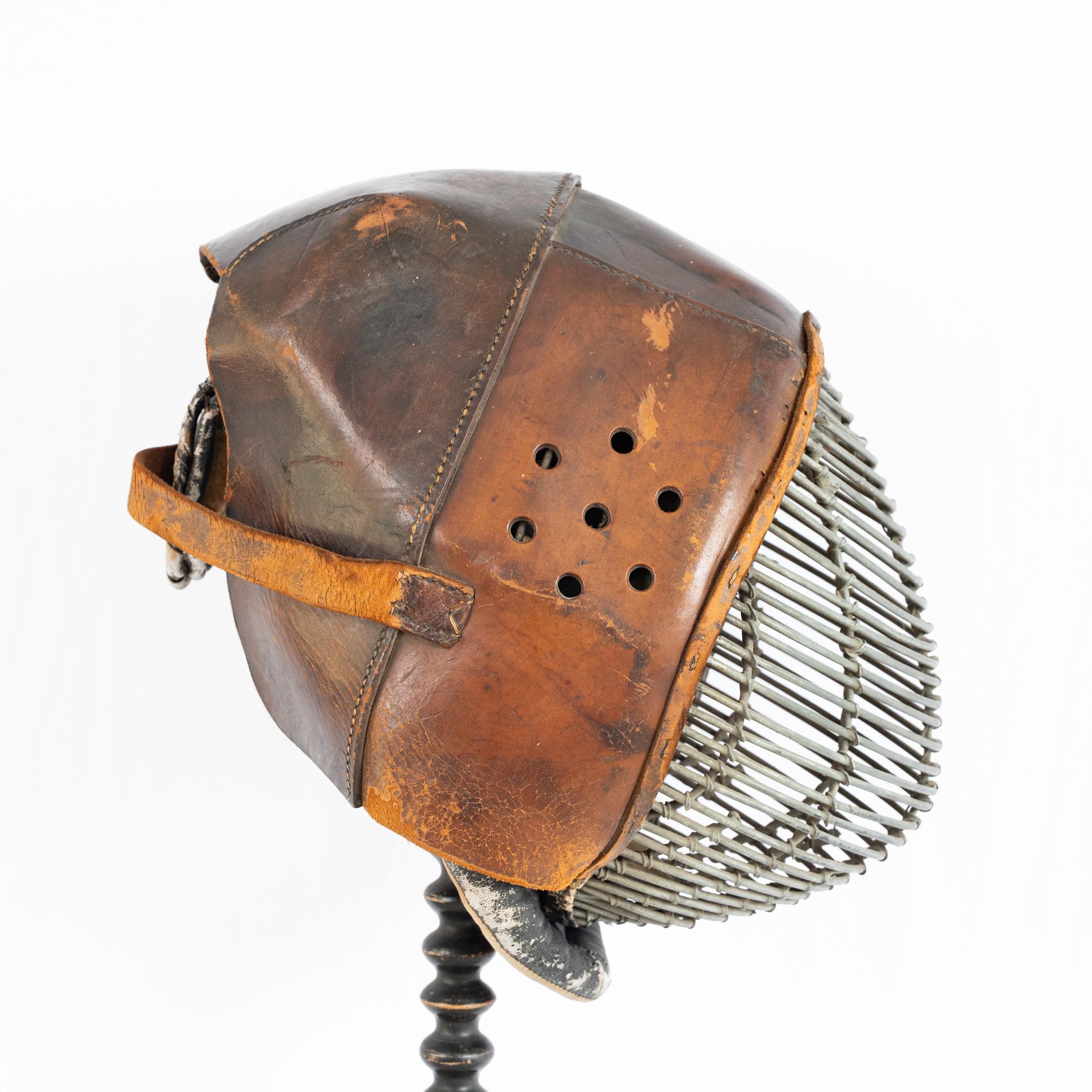 Casco de kendo japonés de finales del siglo XIX en Bueno estado para la venta en Southampton, GB