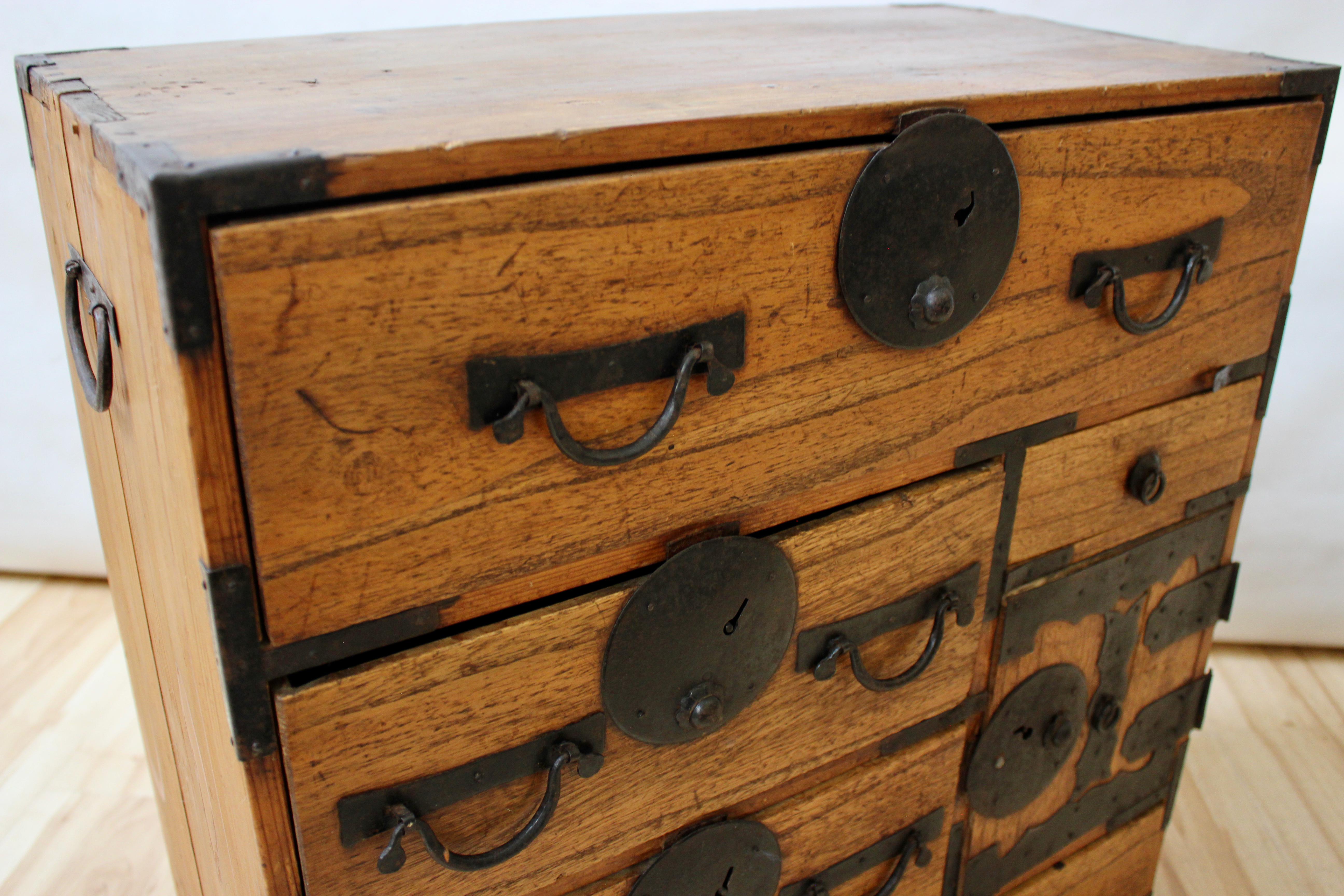 Late 19th Century Japanese Ko Tansu Chest 6