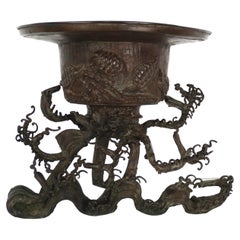 Late 19th Century Japanese Meiji Bronze Usubata with Turtles for Ikebana