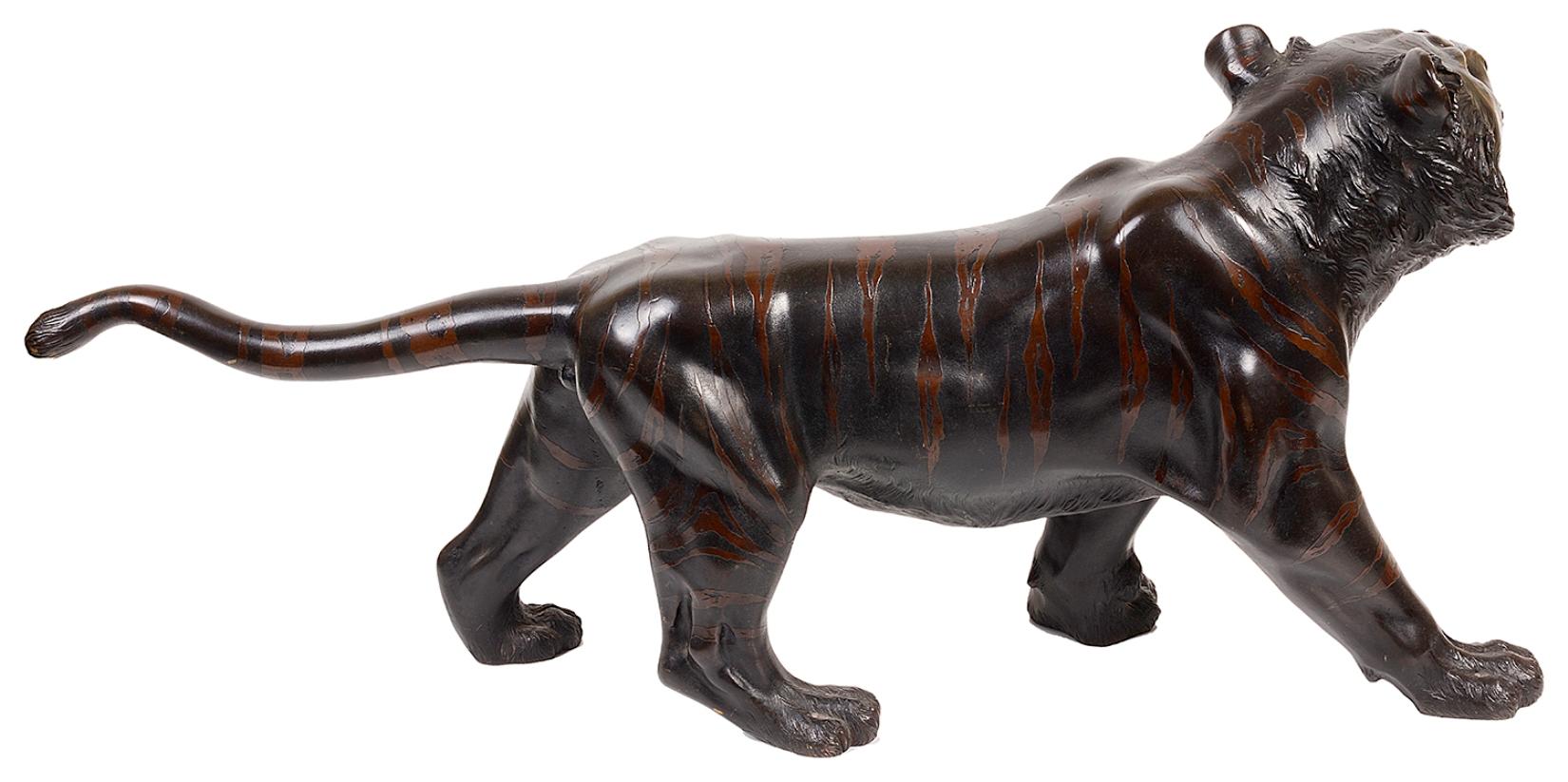 Late 19th Century Japanese Meiji Period Bronze Tiger In Good Condition In Brighton, Sussex