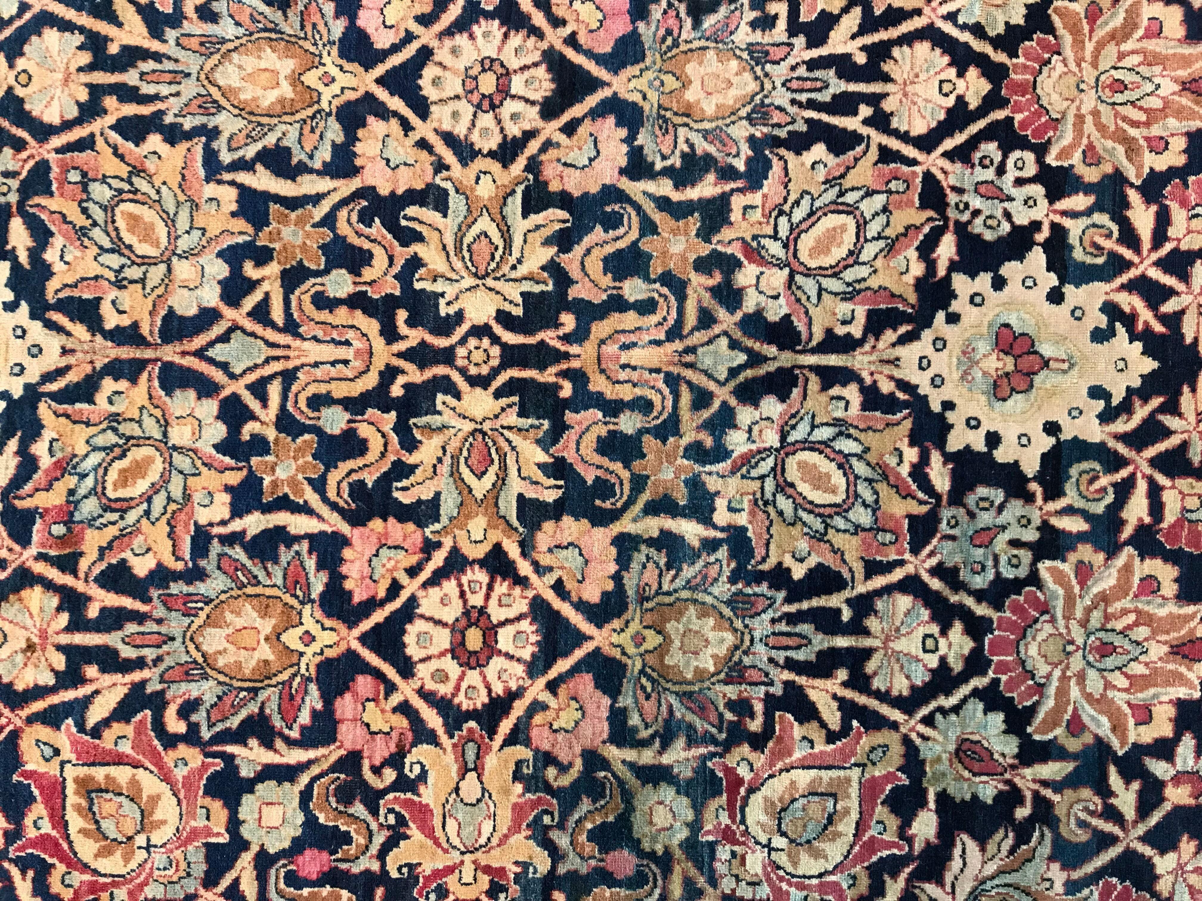Late 19th Century Kerman Rug from South East Persia In Good Condition For Sale In West Hollywood, CA