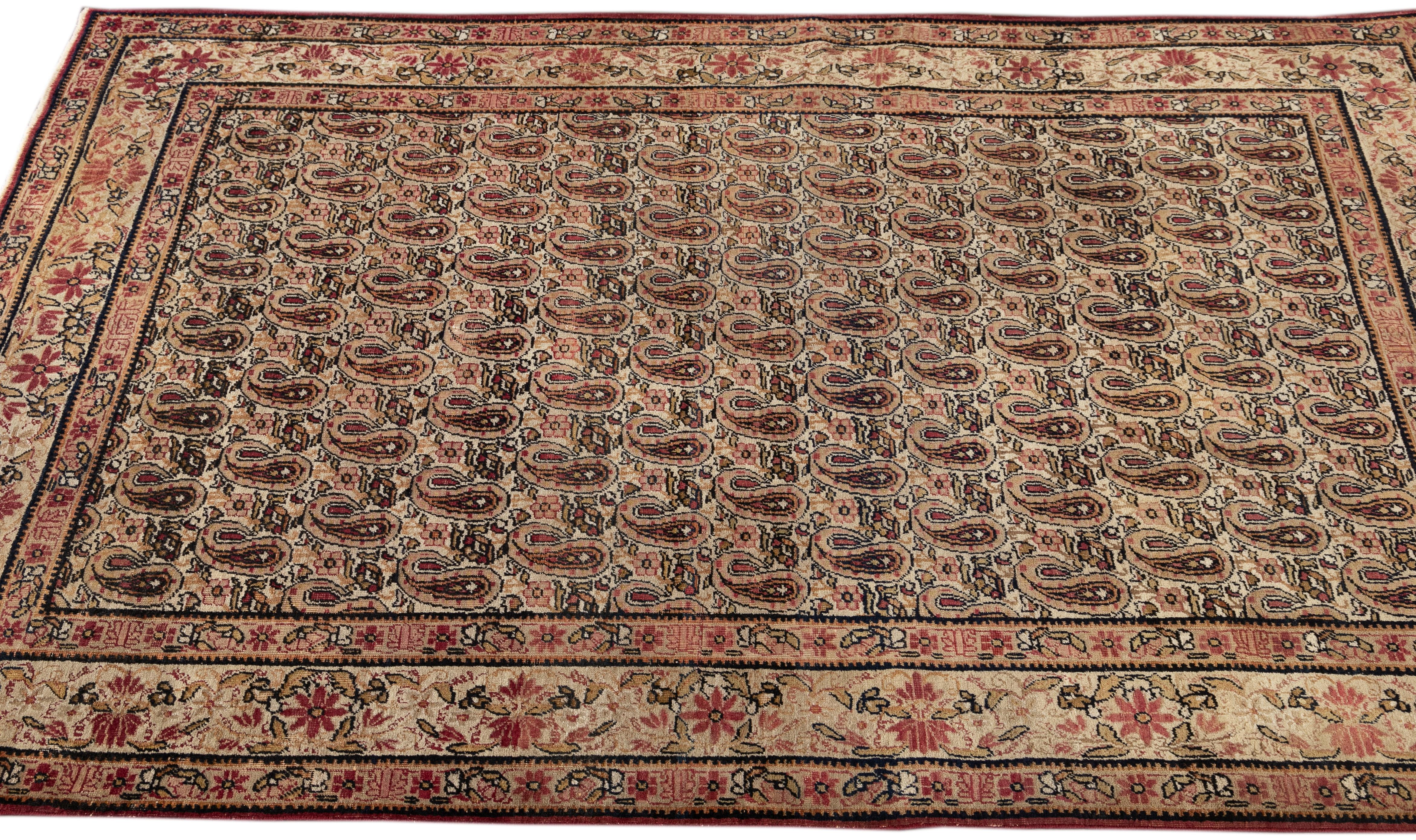 Tapis Kerman écraseux de la fin du XIXe siècle en vente 1