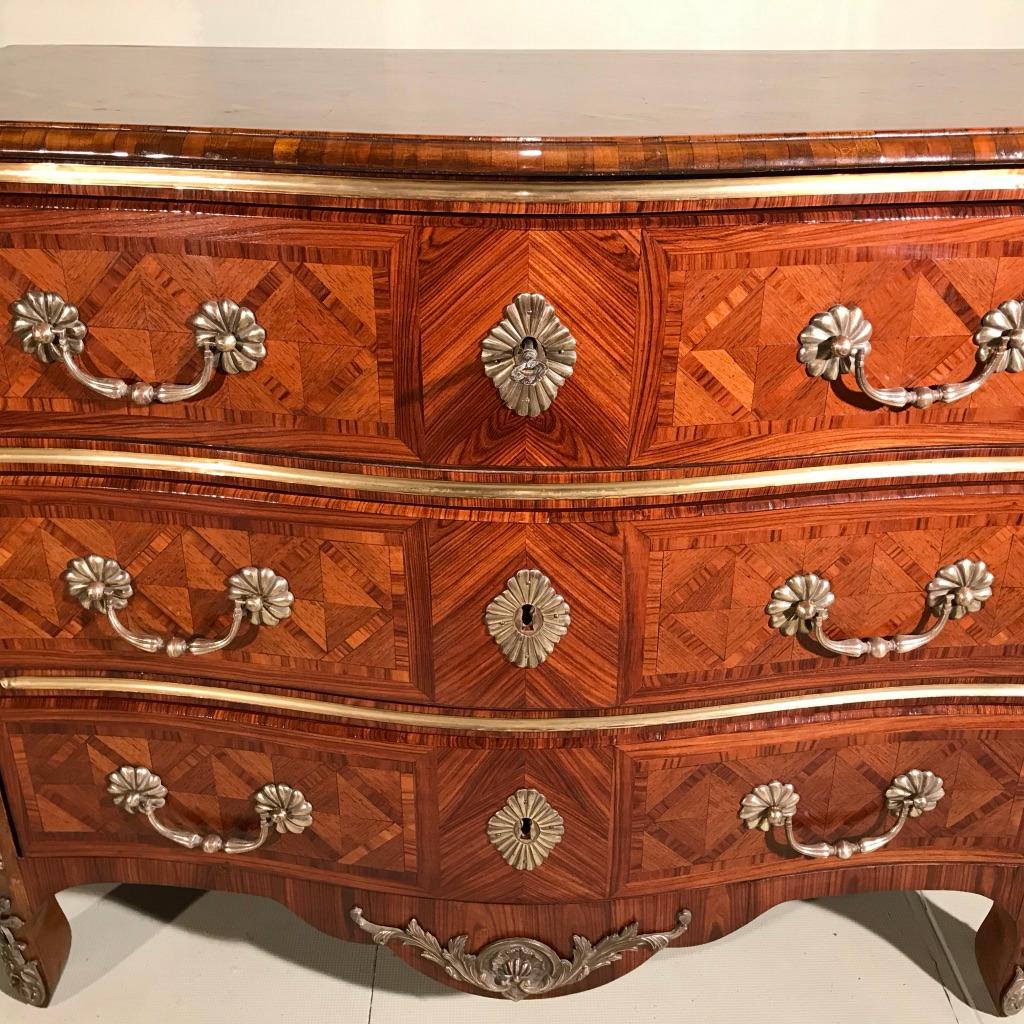 Late 19th Century Kingwood Parquetry Serpentine Commode with Brass Inlay 7