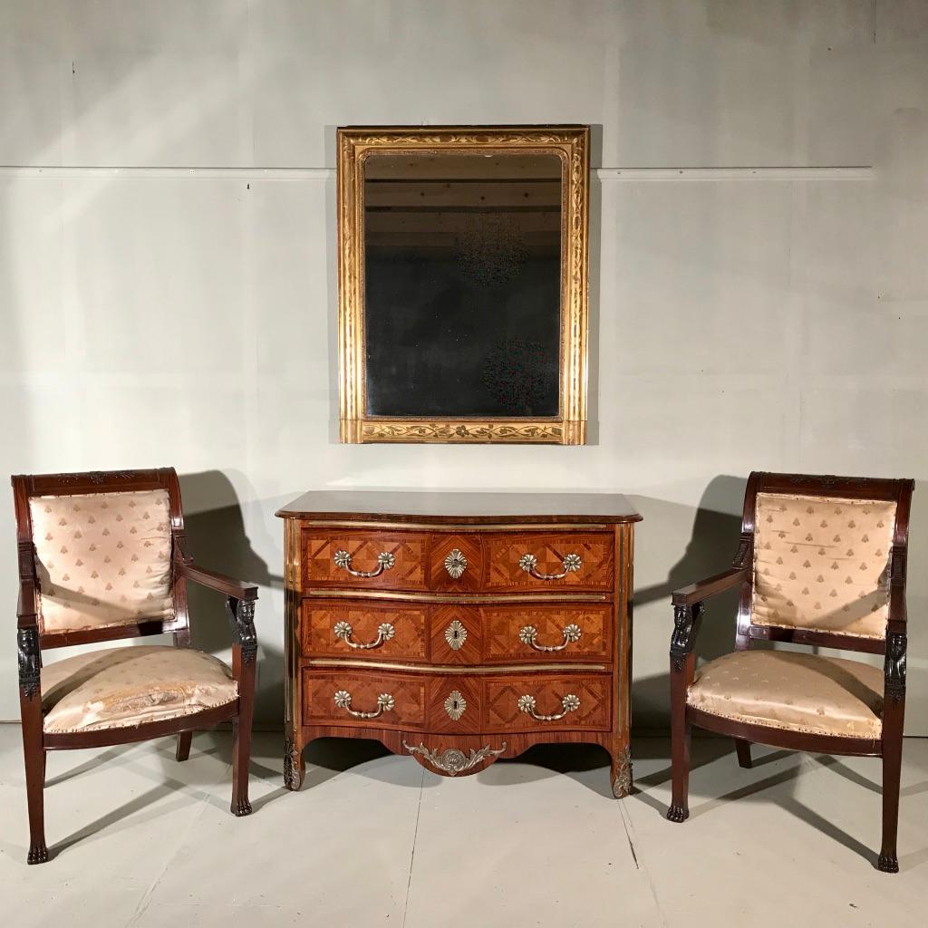 Louis XV Late 19th Century Kingwood Parquetry Serpentine Commode with Brass Inlay