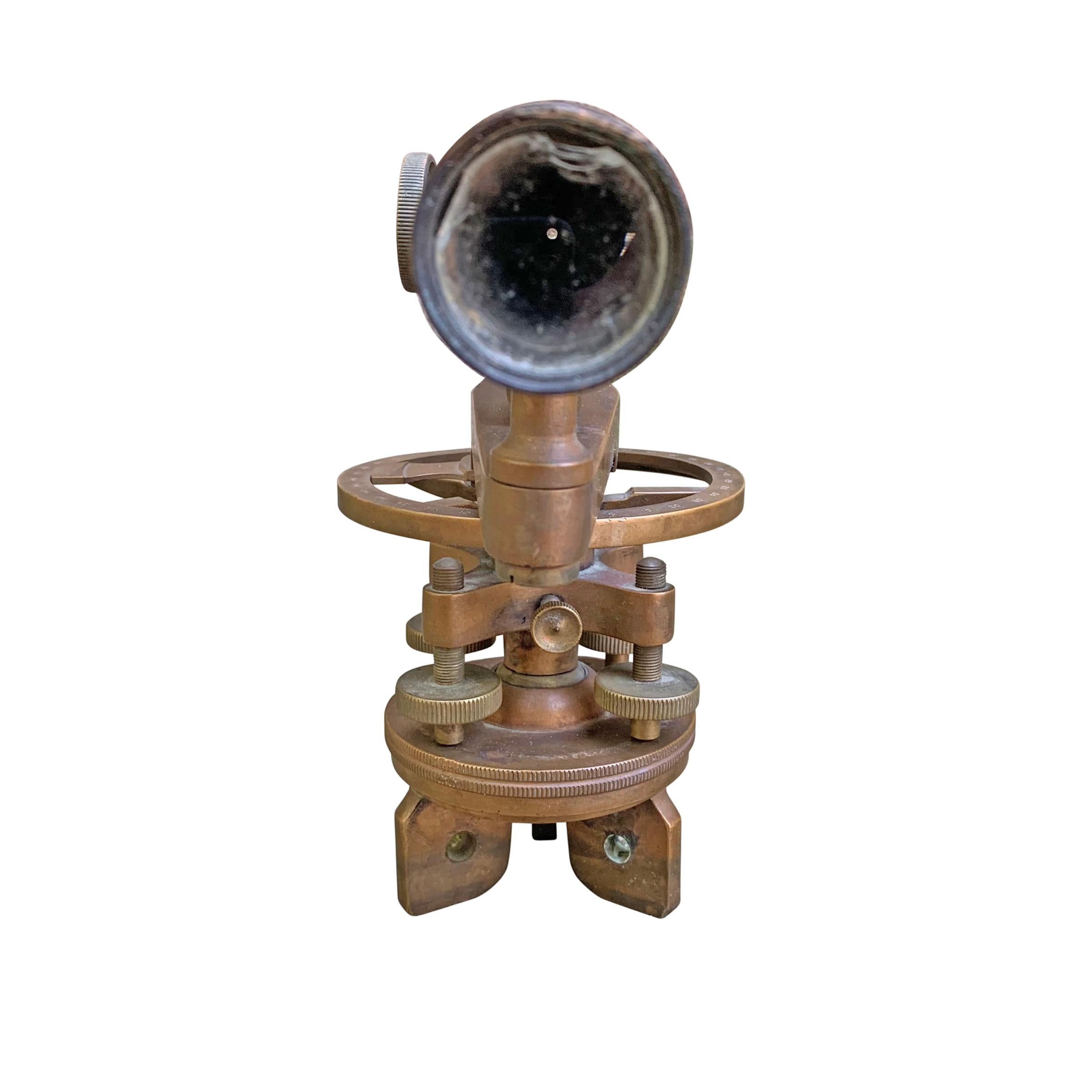 Late 19th Century L. Beckmann Co. Bronze Sextant 7