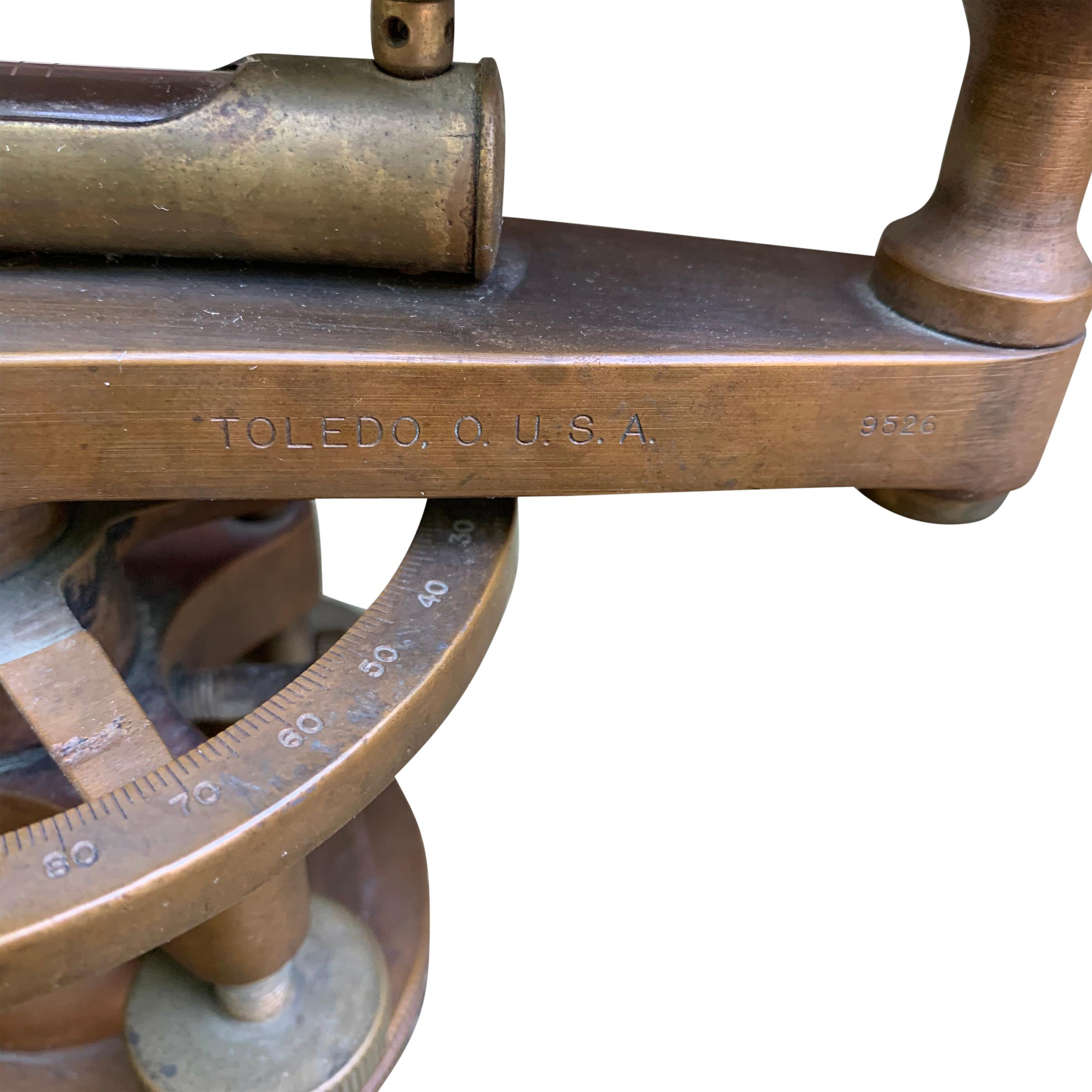 Late 19th Century L. Beckmann Co. Bronze Sextant 3