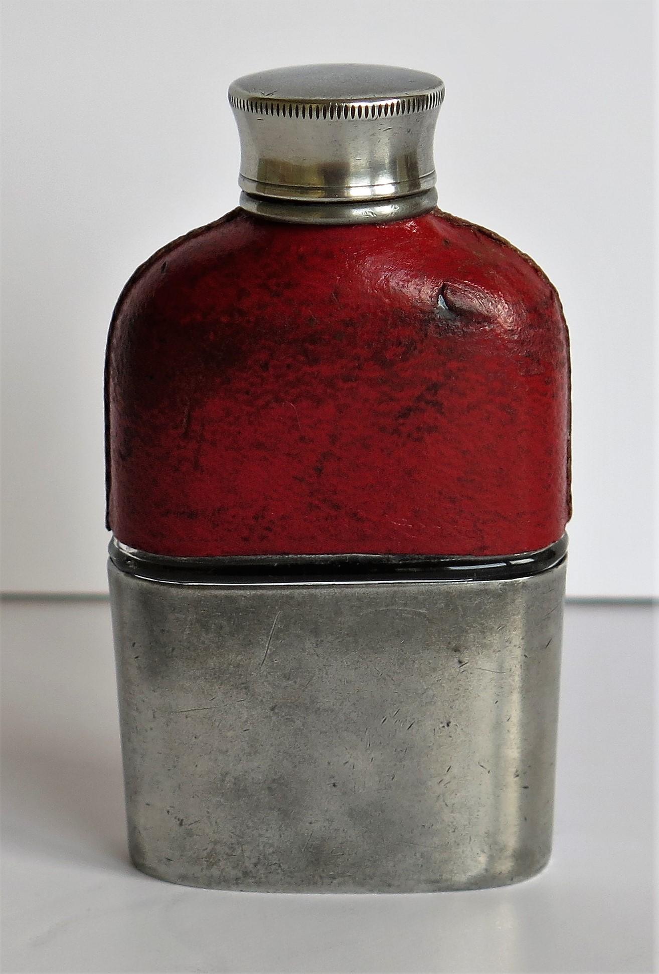 Victorian Late 19th Century Ladies Hip Flask Red Leather Glass and Pewter Cup, circa 1890