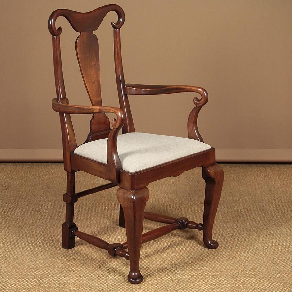 Late 19th Century Large Mahogany Armchair For Sale 2
