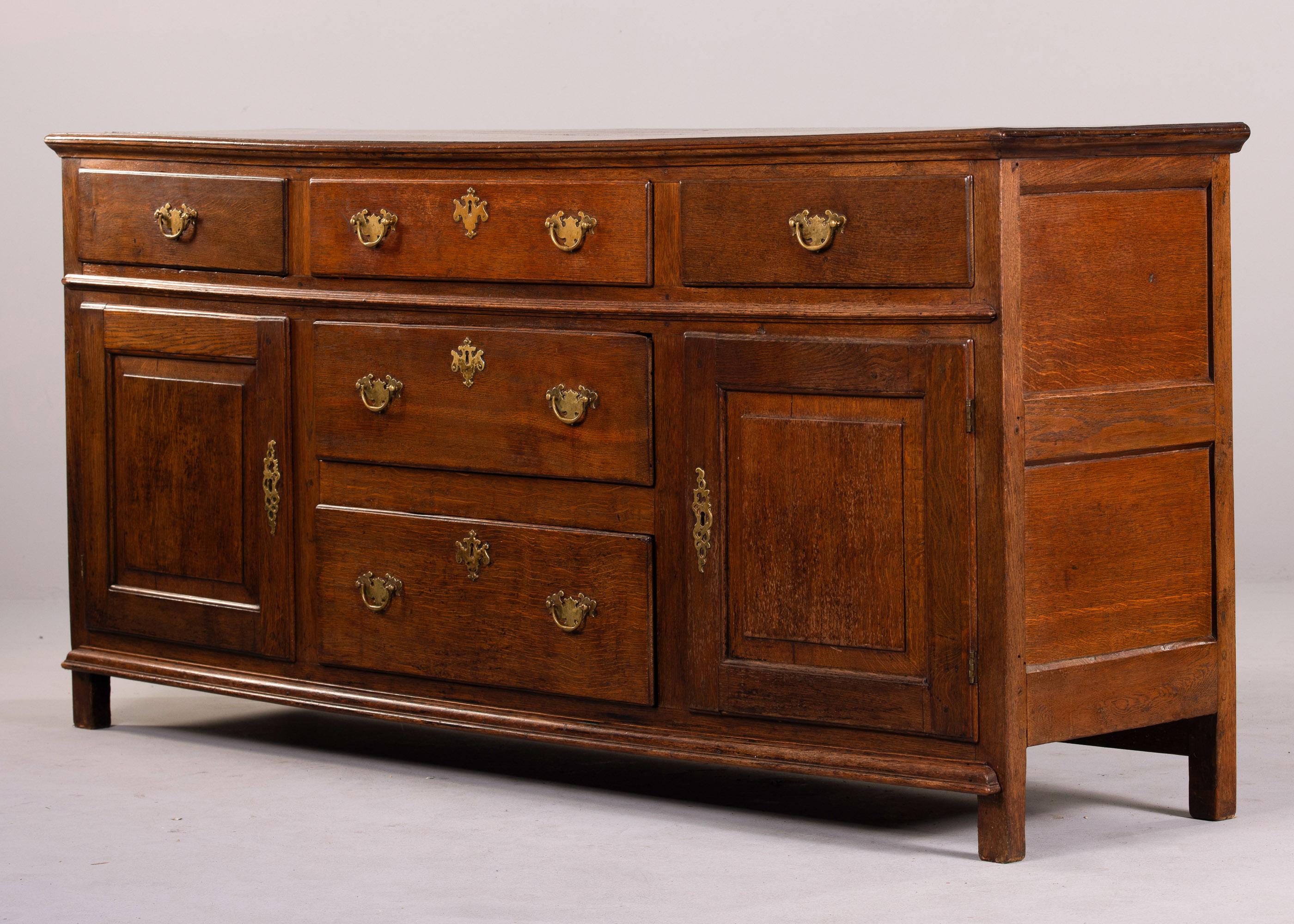 Base per cassettone in Oak della fine del XIX secolo con ferramenta originale in vendita 1