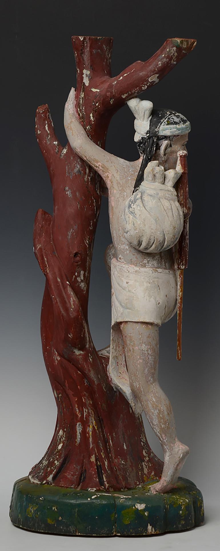 Late 19th Century, Late Mandalay, Antique Burmese Wooden Figure Climbing Tree For Sale 7