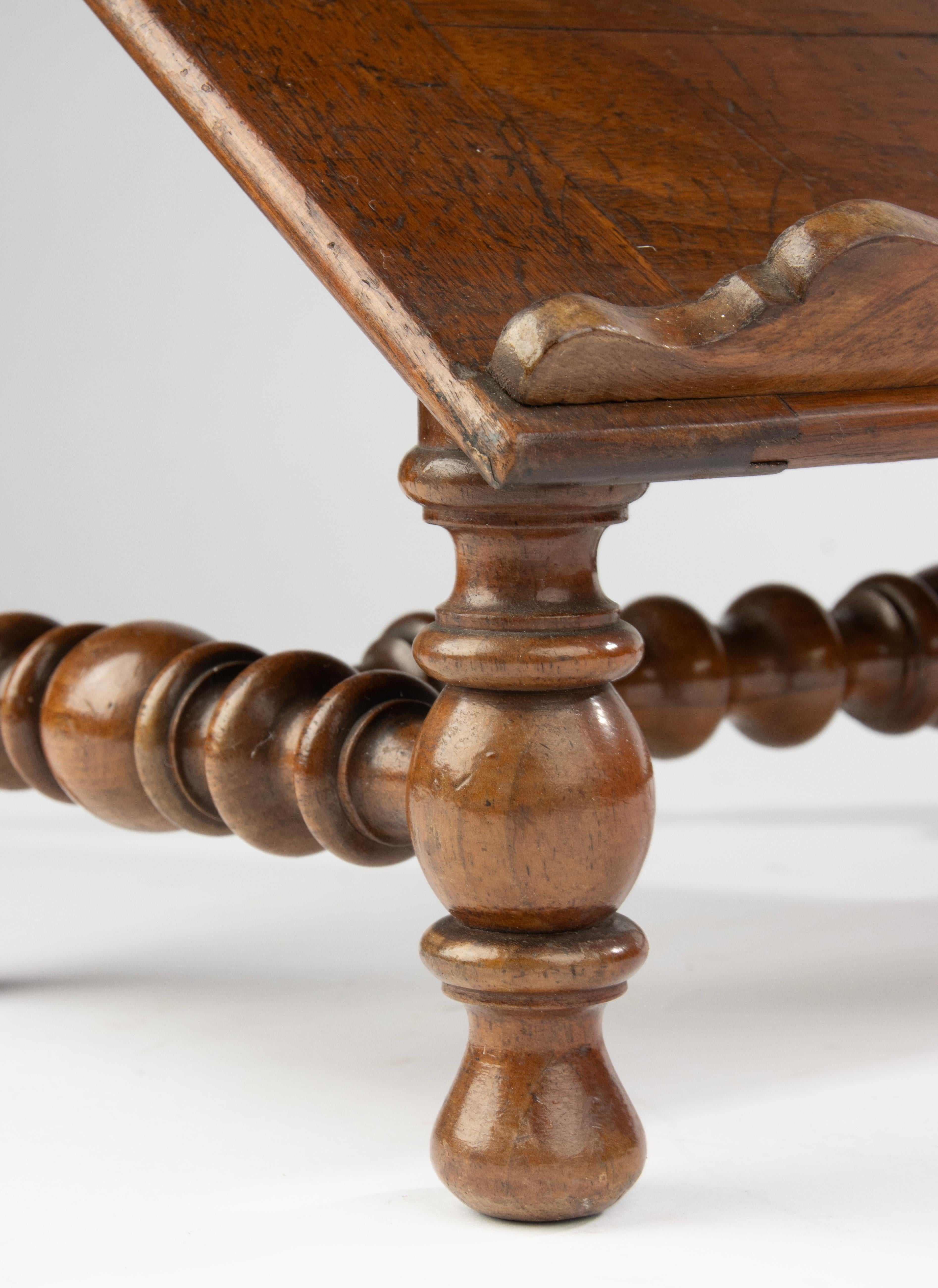 Atril de lectura de finales del siglo XIX - Madera de haya Belle Époque en venta