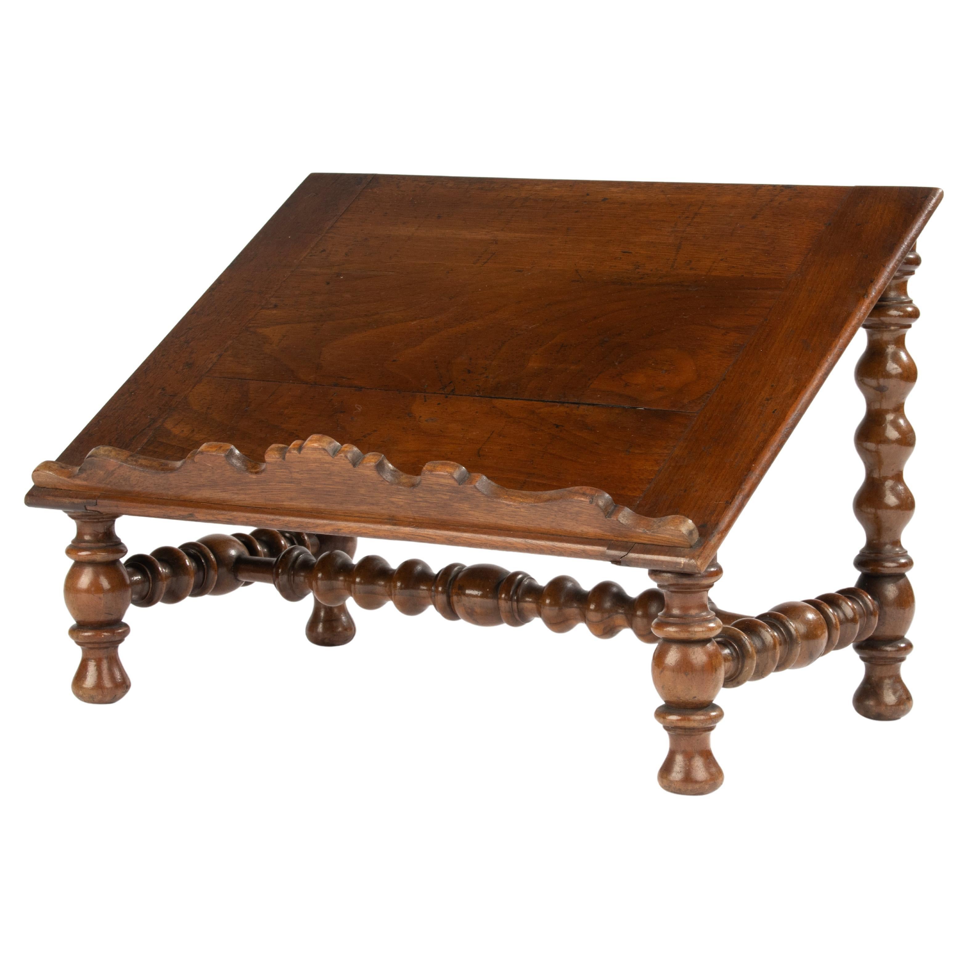 Atril de lectura de finales del siglo XIX - Madera de haya en venta