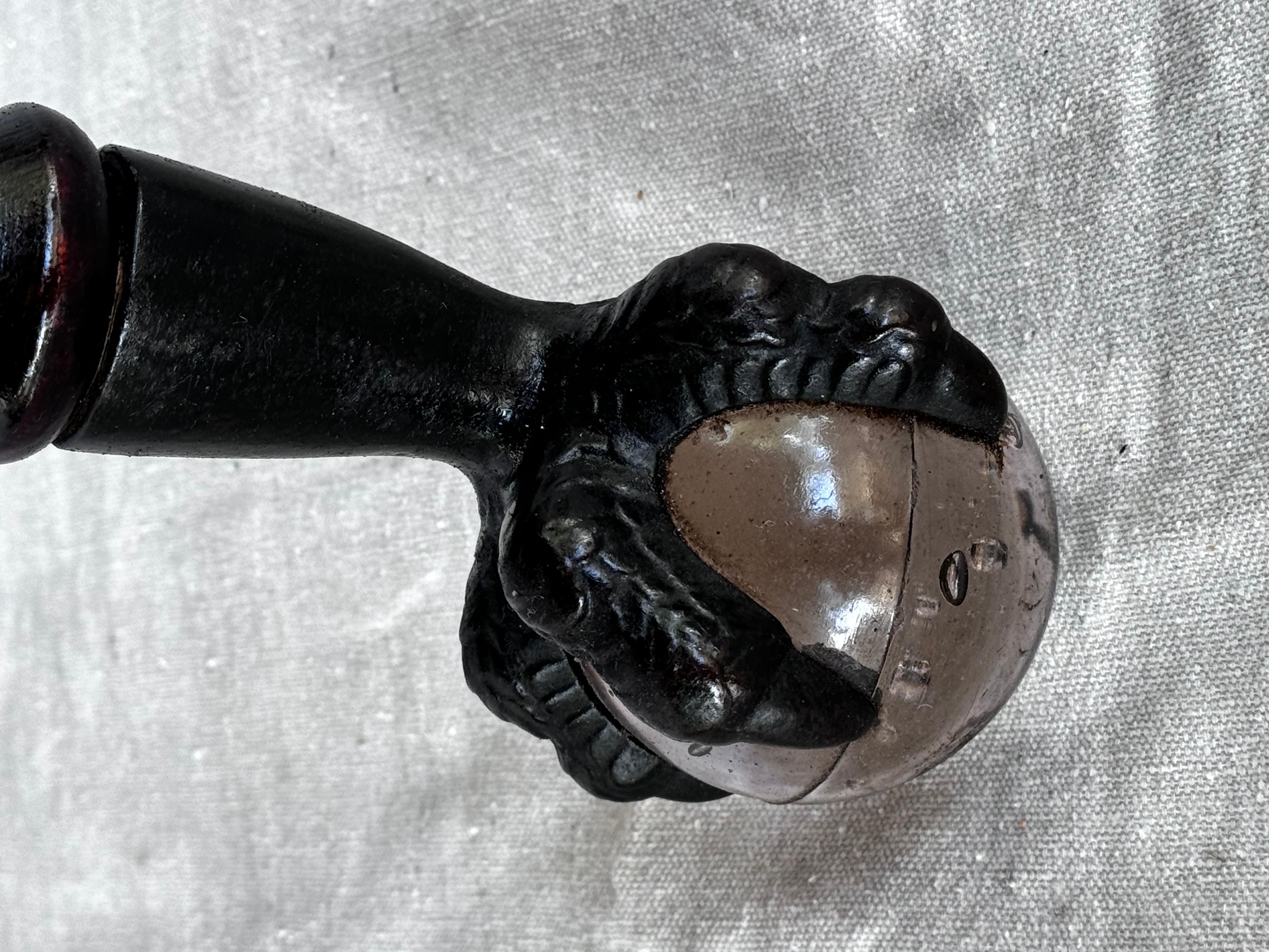 Table d'appoint de bibliothèque de la fin du 19e siècle avec pieds Ball and Claw Bon état - En vente à Bradenton, FL
