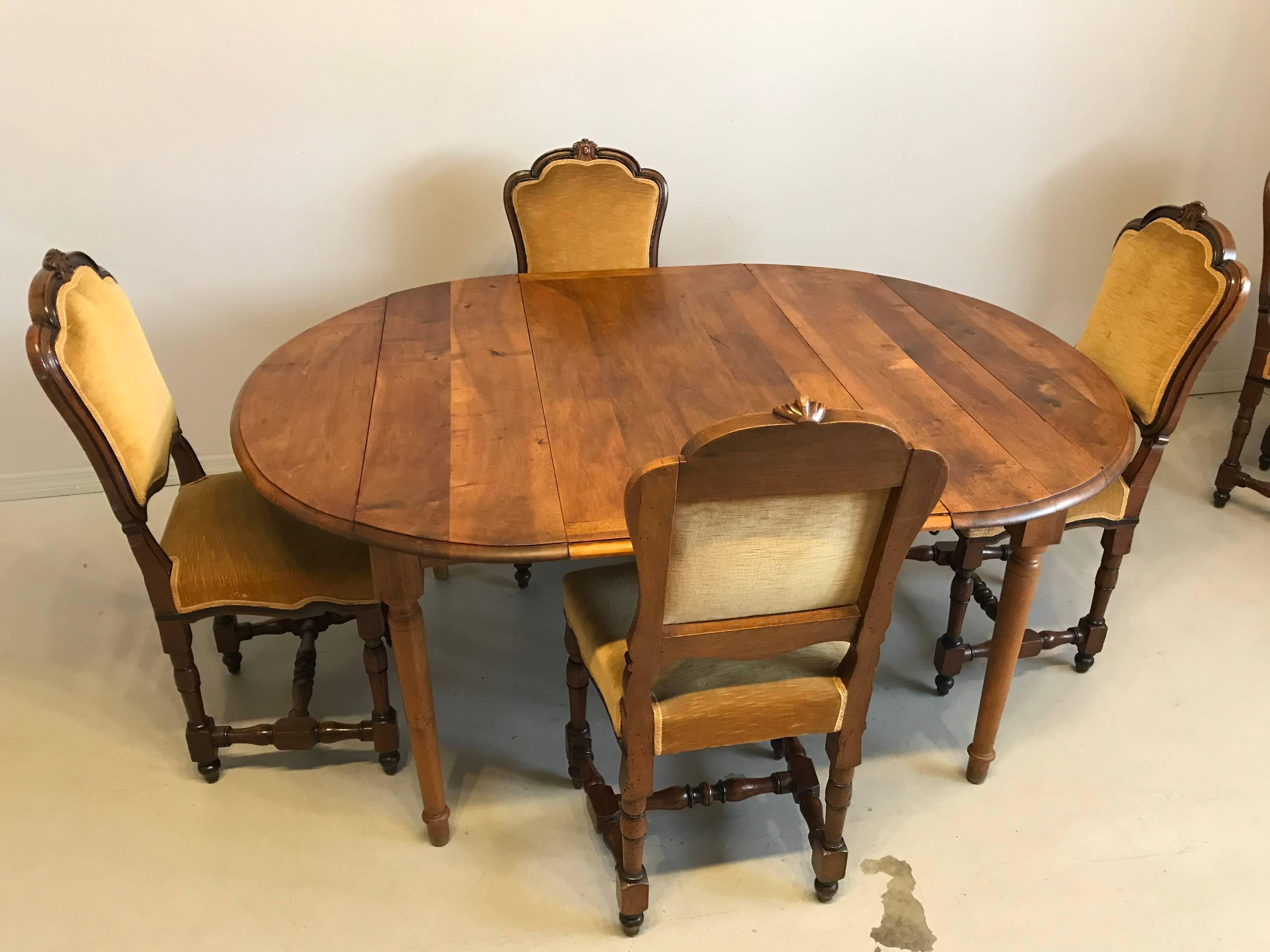 Late 19th Century Louis Philippe Style Dining Table 10