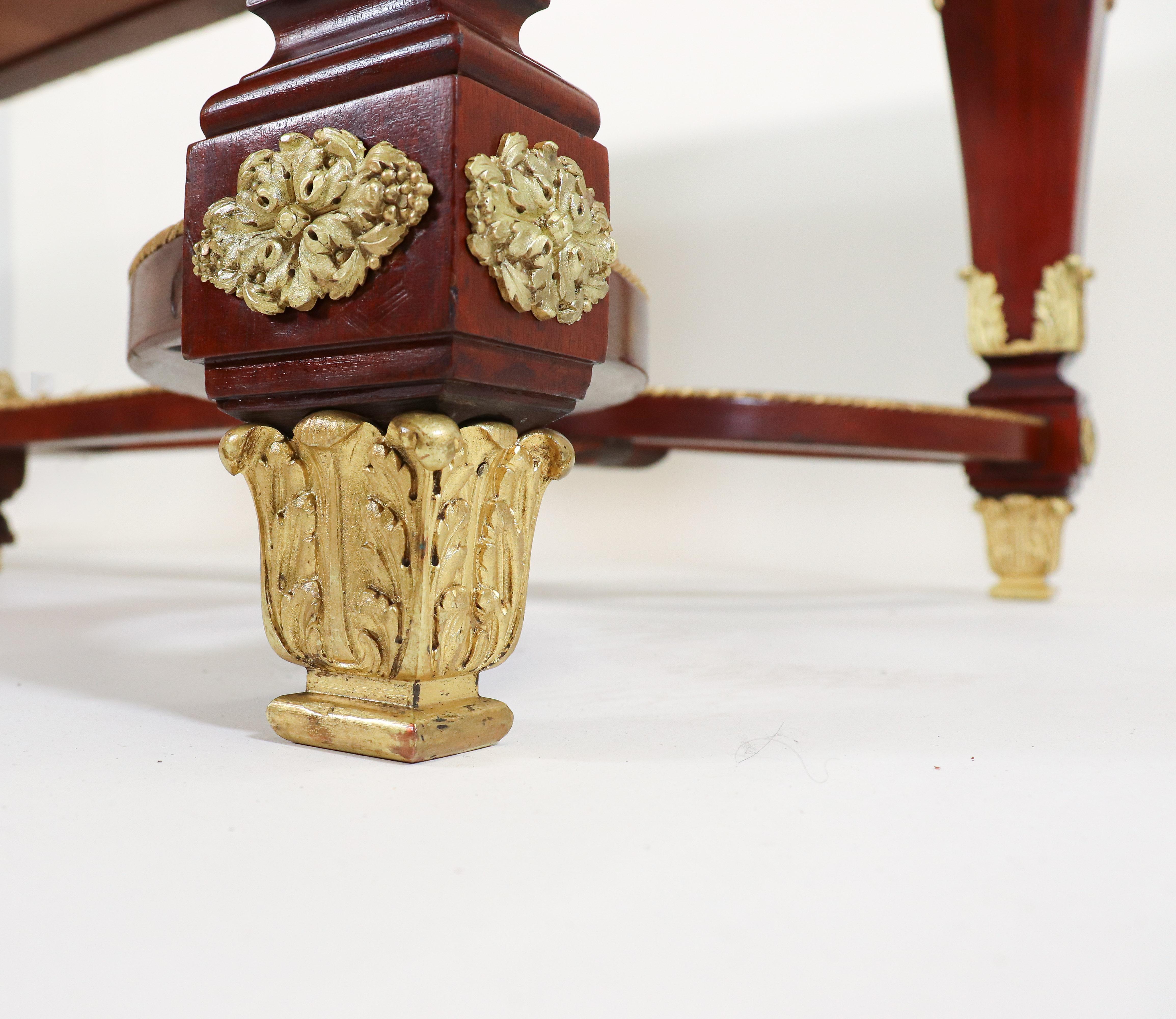 Table de bibliothèque de la fin du XIXe siècle de style Louis XIV par A Link en vente 4