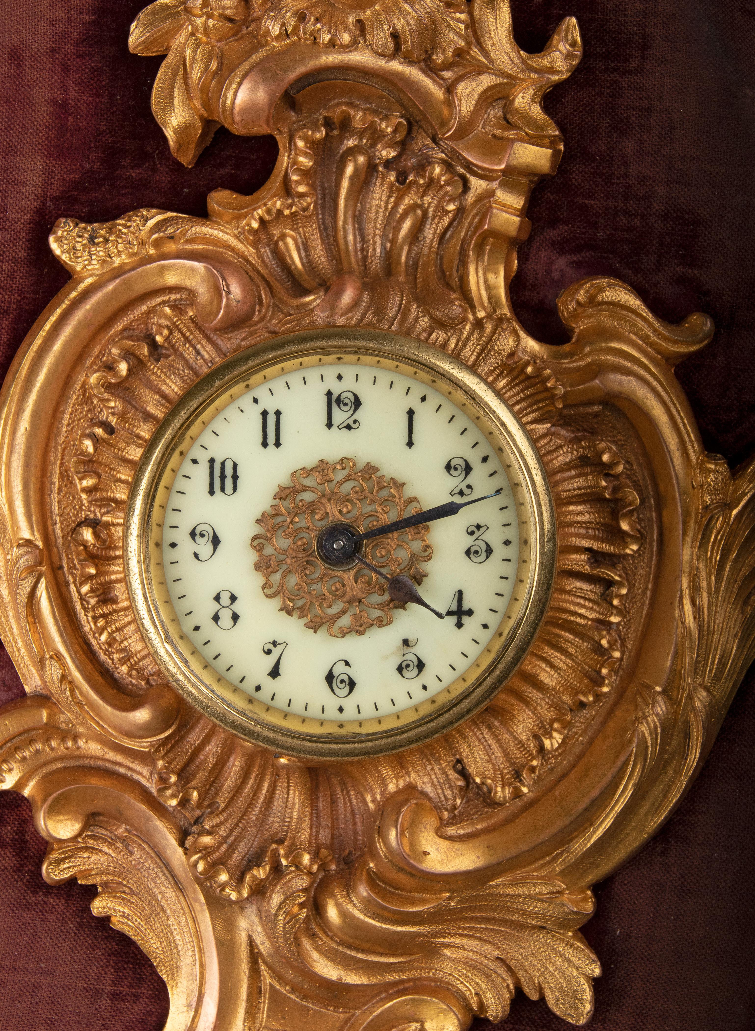 Late 19th Century Louis XV Rococo Style Gilt Bronze Cartel Wall Clock For Sale 9
