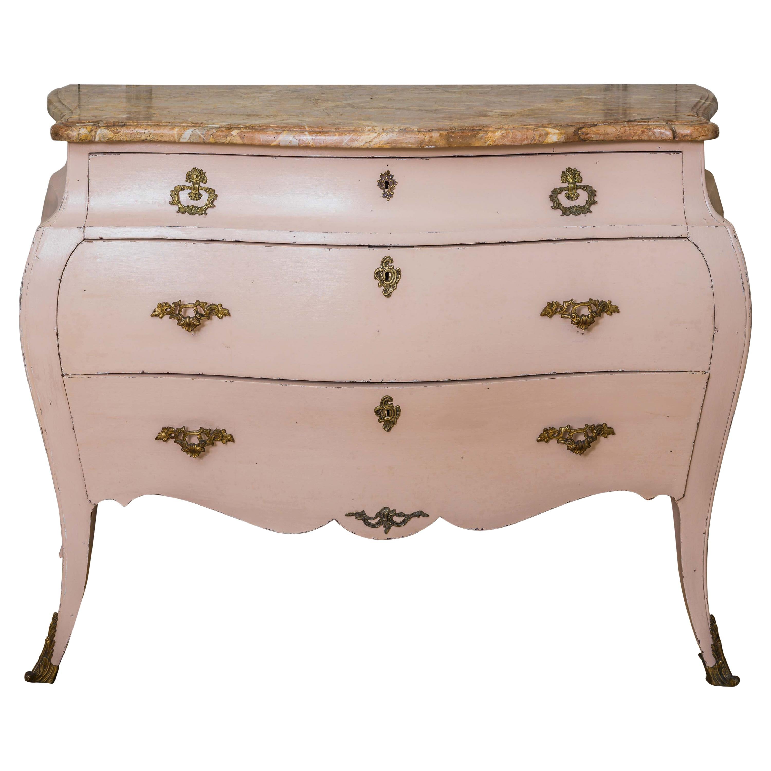 Late 19th Century Louis XV Style Bombe Chest of Drawers in Rose Pink Patina