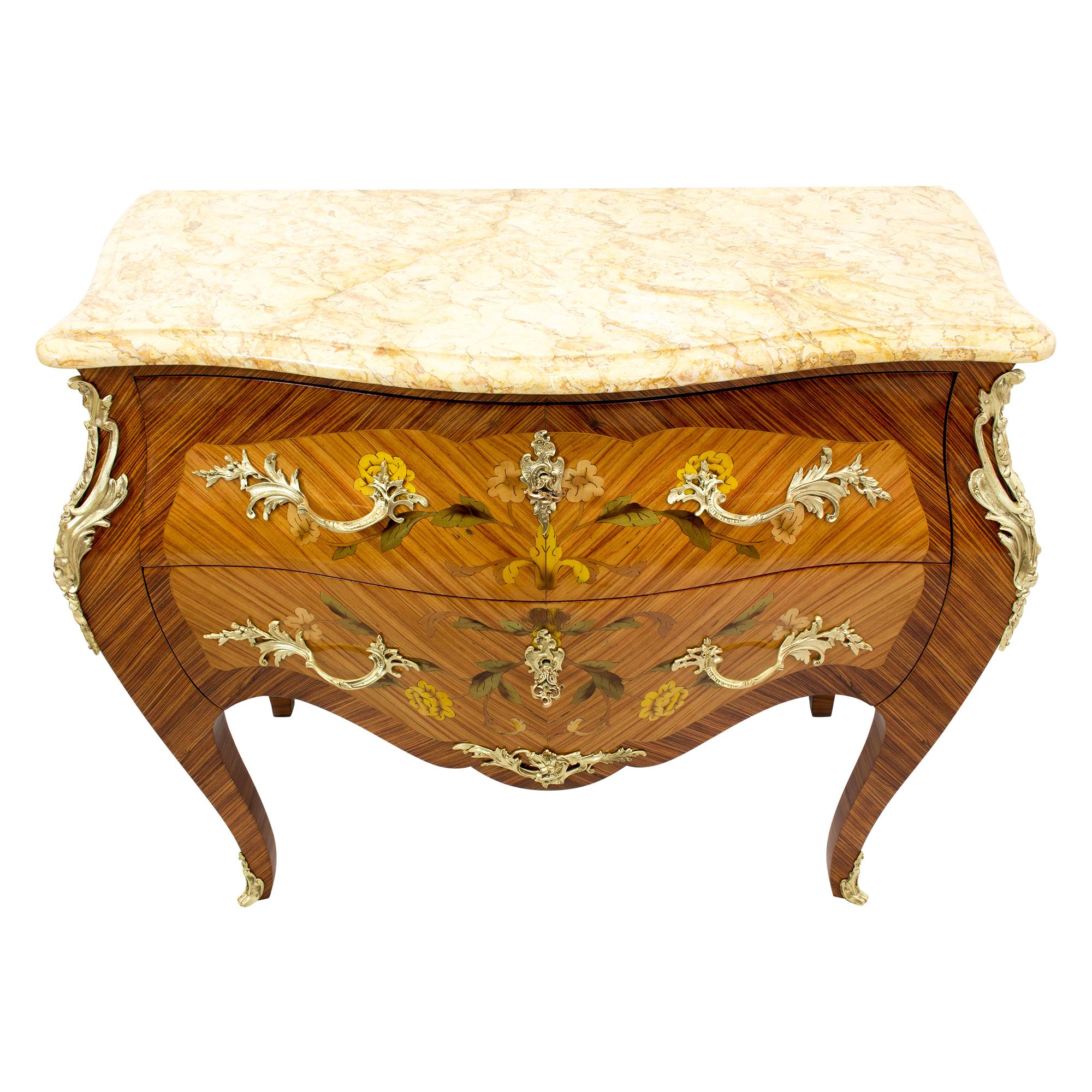 Late 19th Century Louis XV Style Bronze and Marquetry Petit Bombe Commode  In Good Condition For Sale In Darmstadt, DE