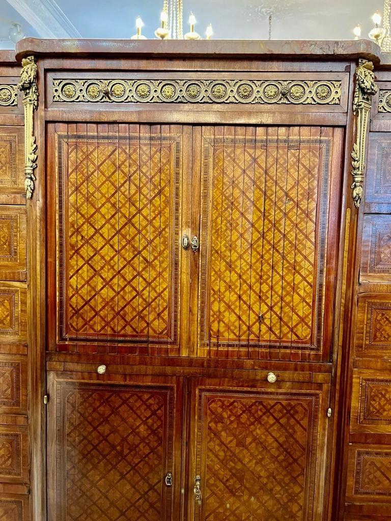 Cabinet de transition Louis XV de la fin du XIXe siècle  en vente 4