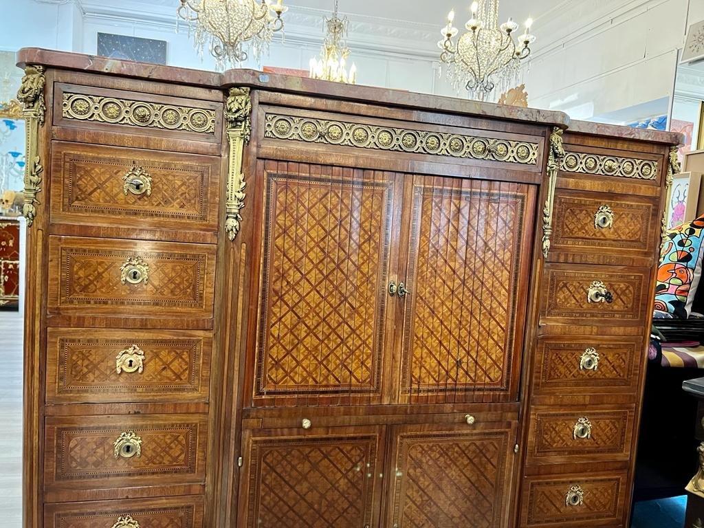 Late 19th Century Louis XV Transition-Style Cabinet  For Sale 2