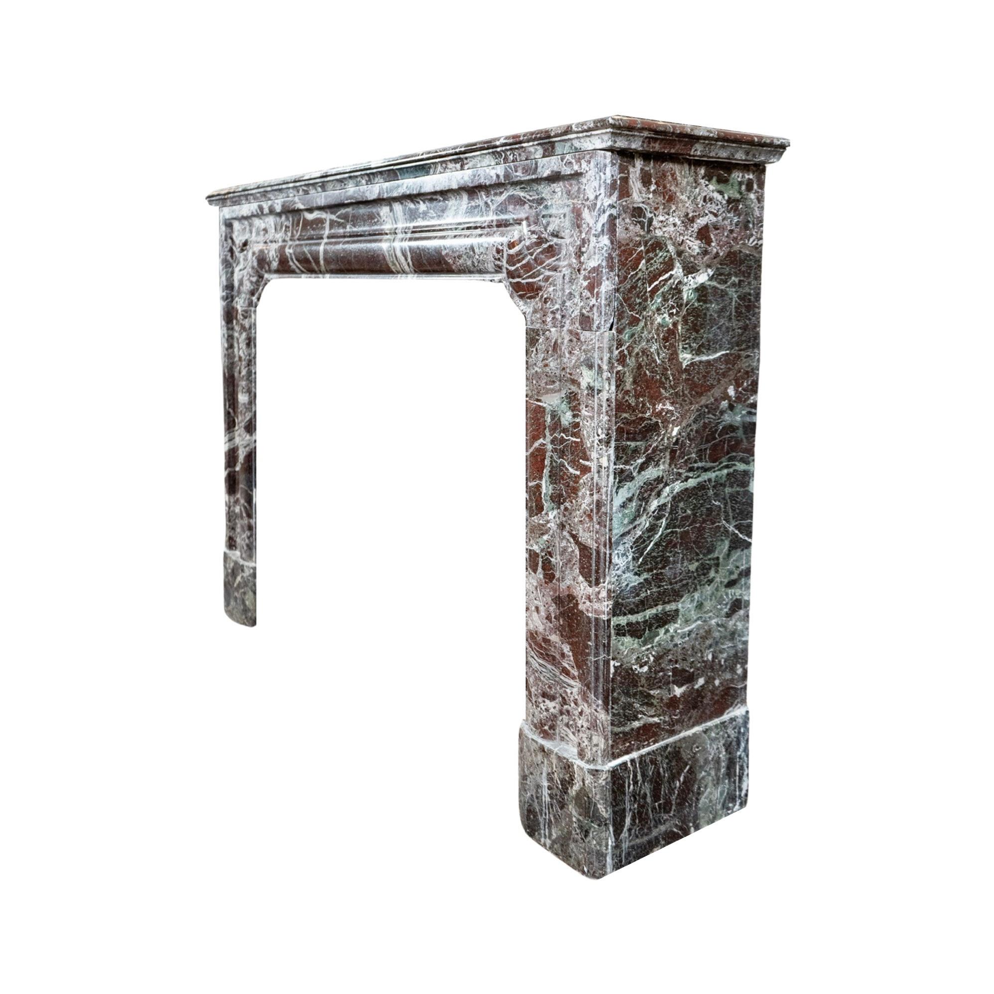 French Red Levanto Marble Mantel In Good Condition For Sale In Dallas, TX