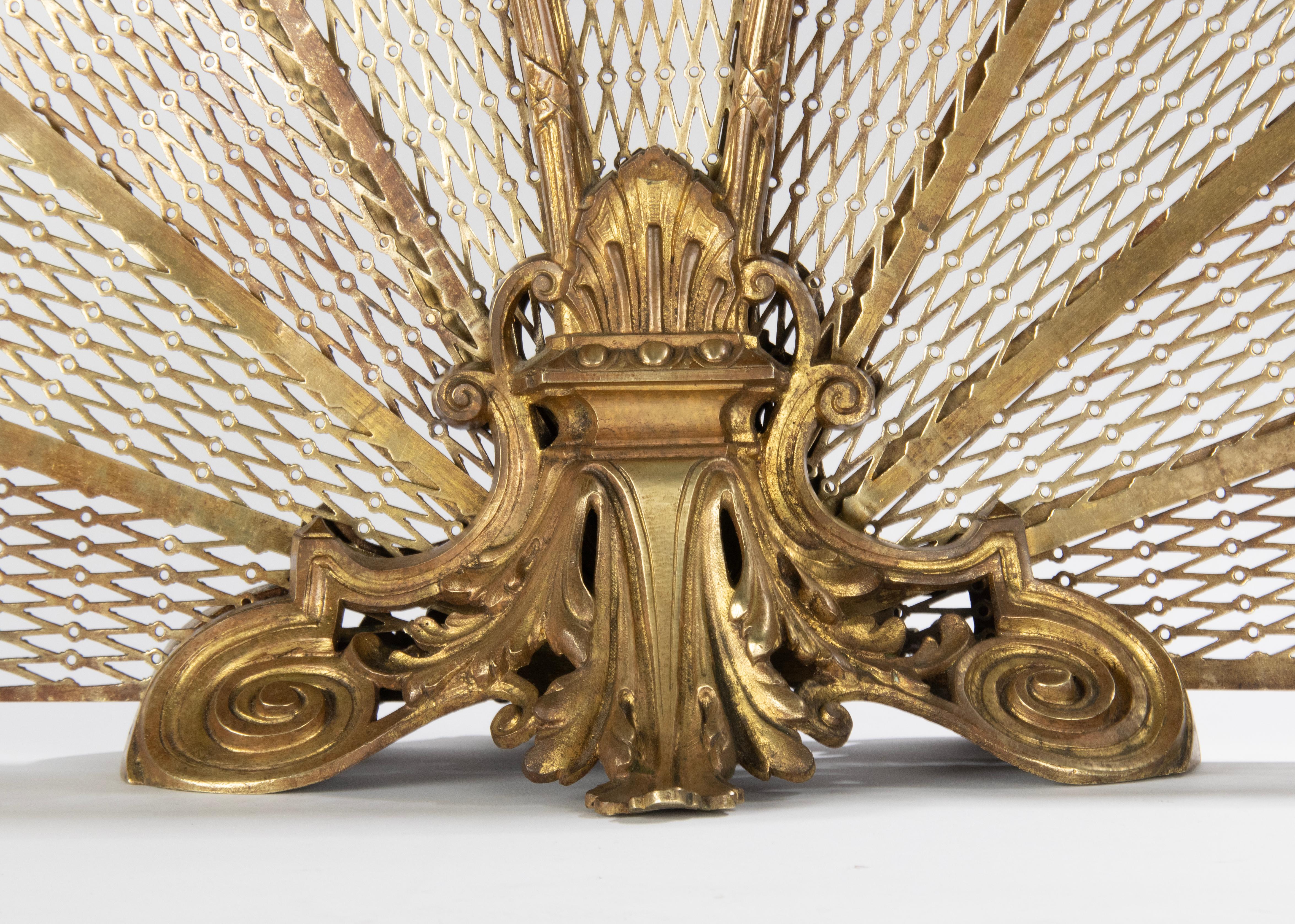 Brass Late 19th Century Louis XVI Bronze Fan Foldable Peacock Fire Place Screen
