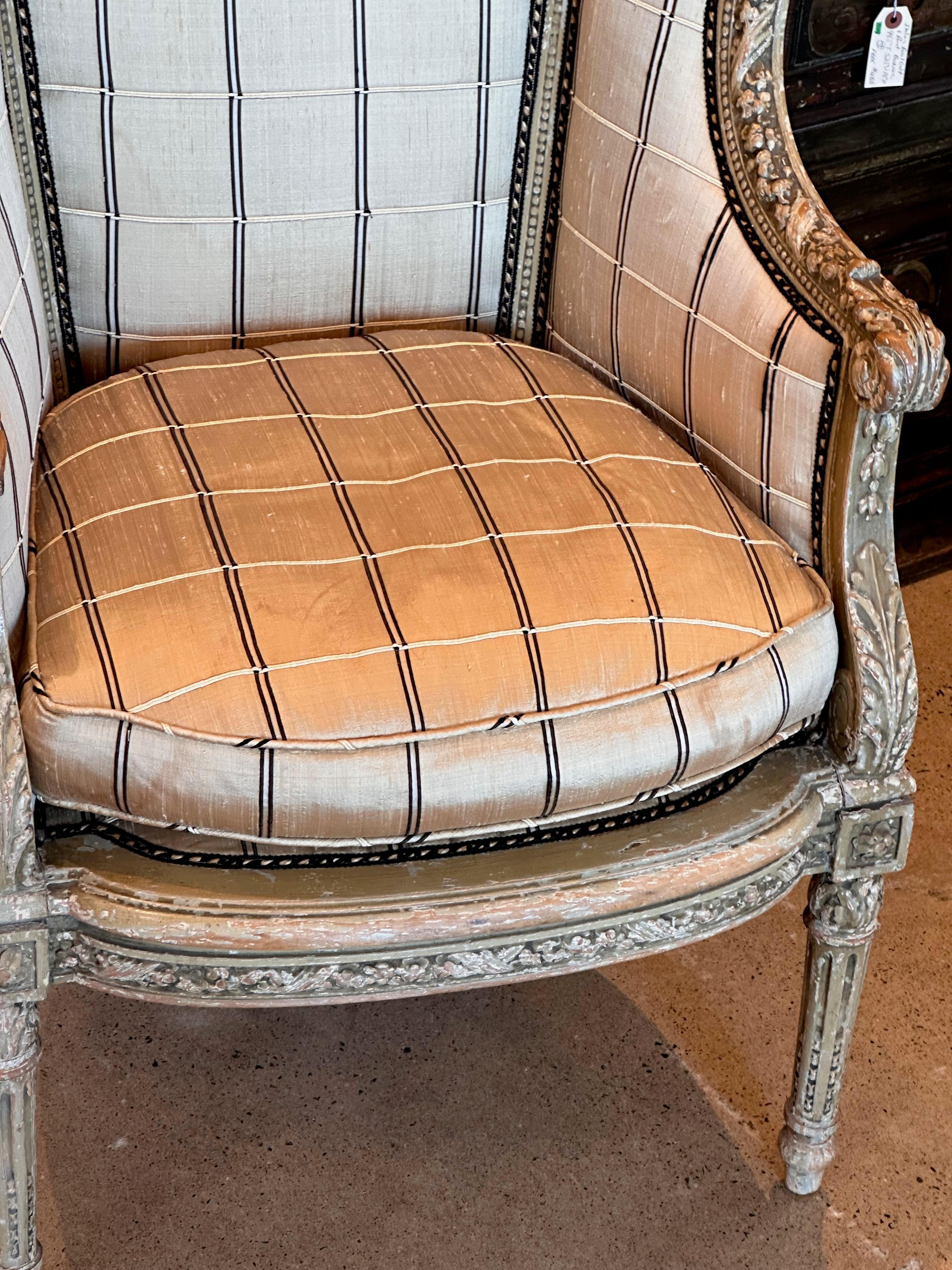 Late 19th Century Louis XVI Painted Bergere For Sale 1