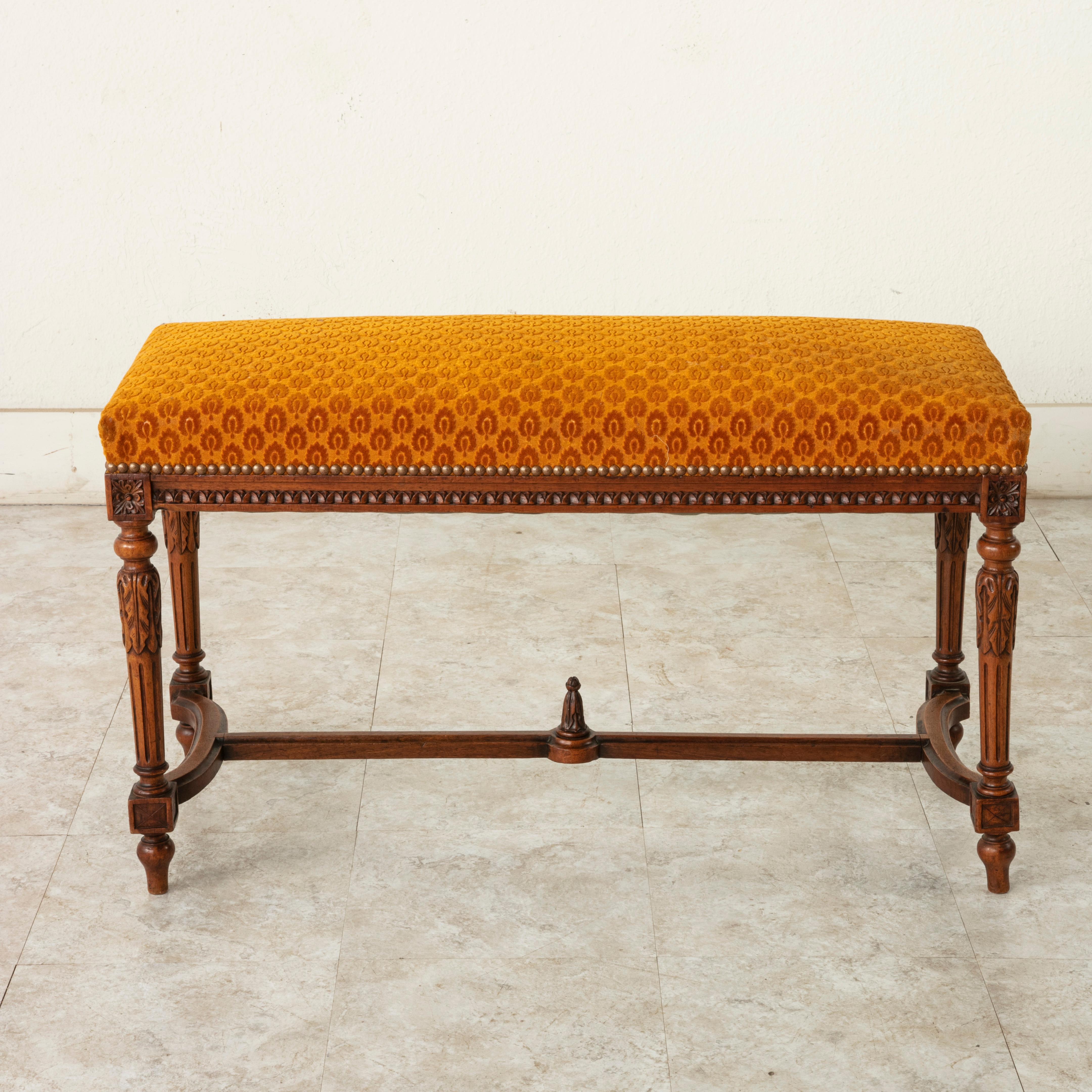 French Late 19th Century Louis XVI Style Beechwood Bench or Banquette