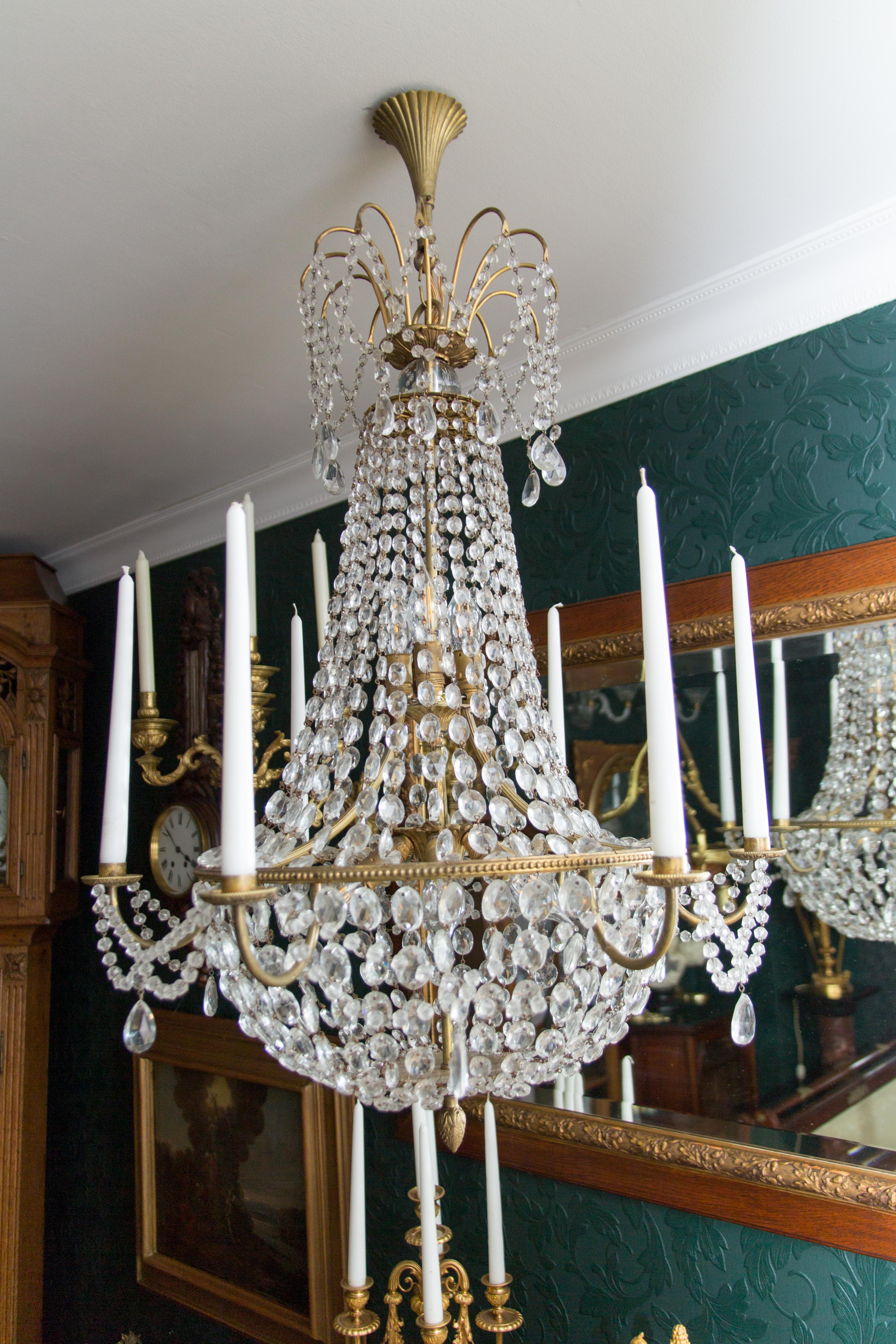 Late 19th Century Louis XVI Style Brass and Crystal Basket Chandelier 12