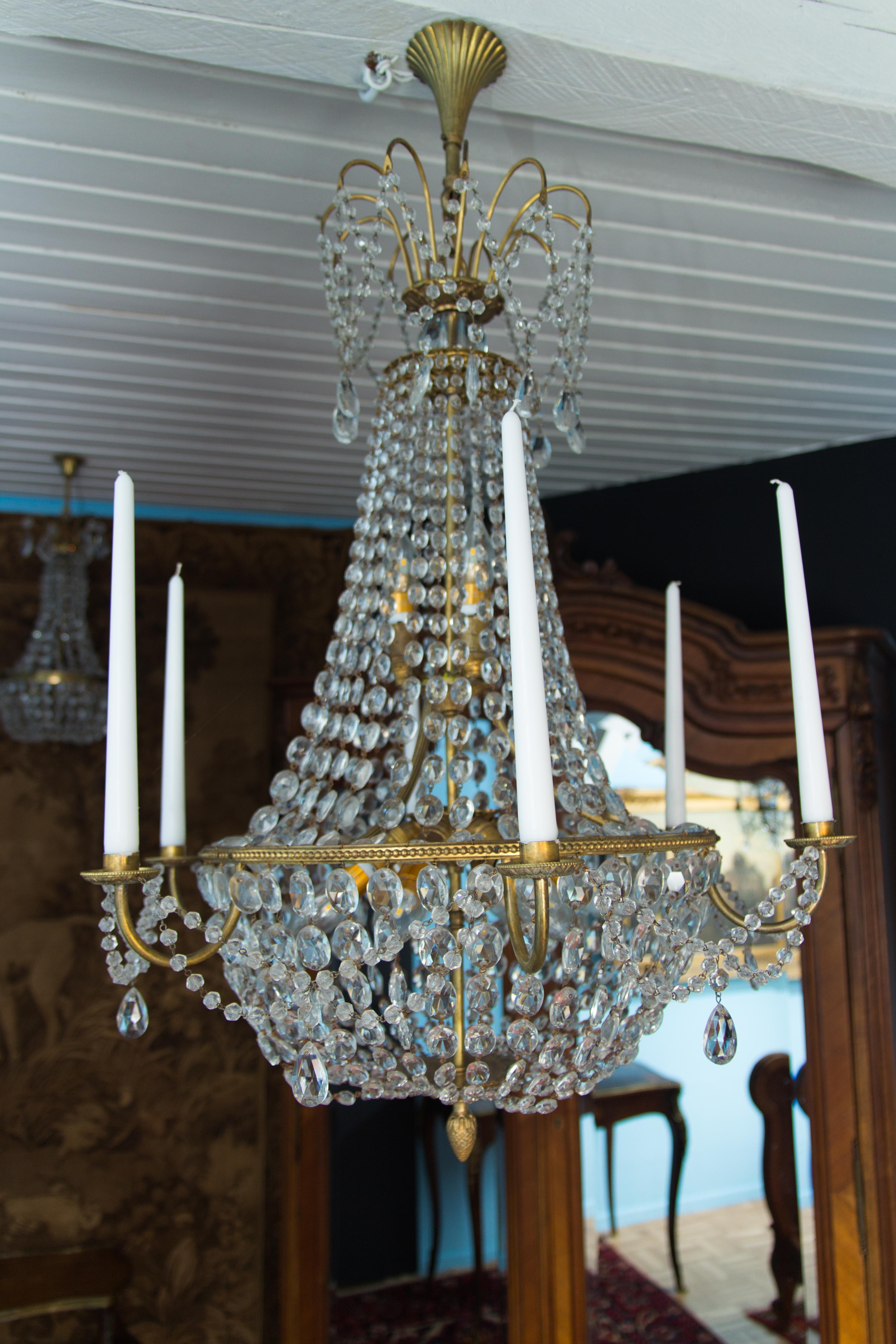 Late 19th Century Louis XVI Style Brass and Crystal Basket Chandelier 16