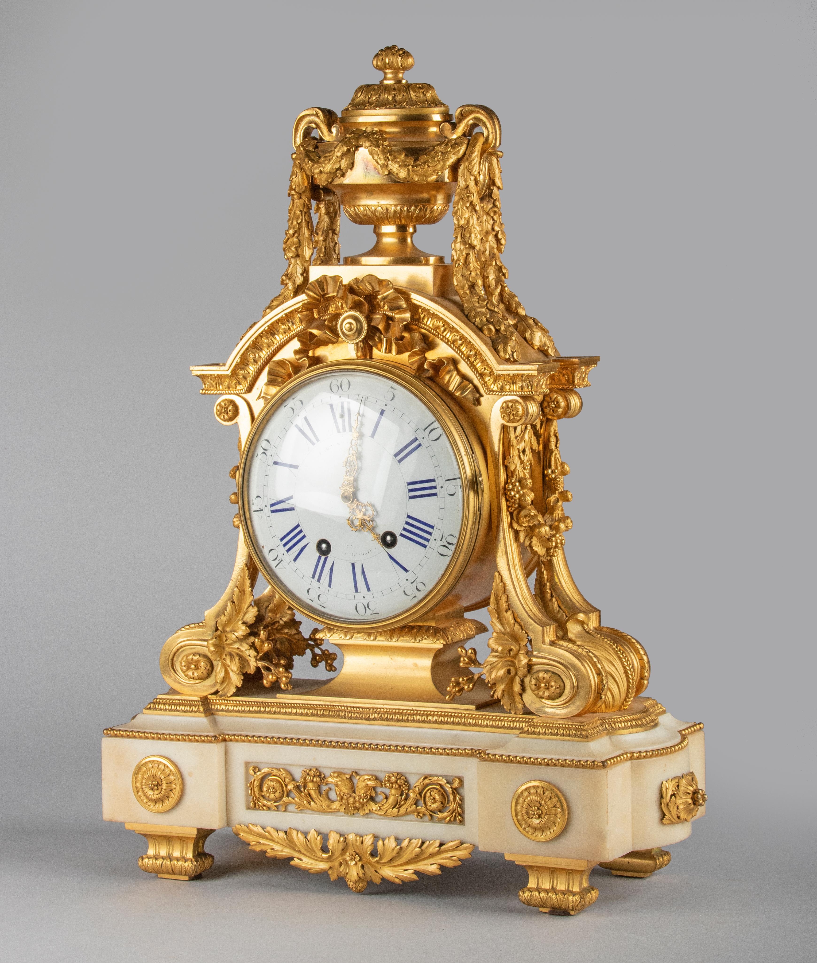Late 19th Century Louis XVI Style Bronze Ormolu Mantel Clock by Charpentier For Sale 2