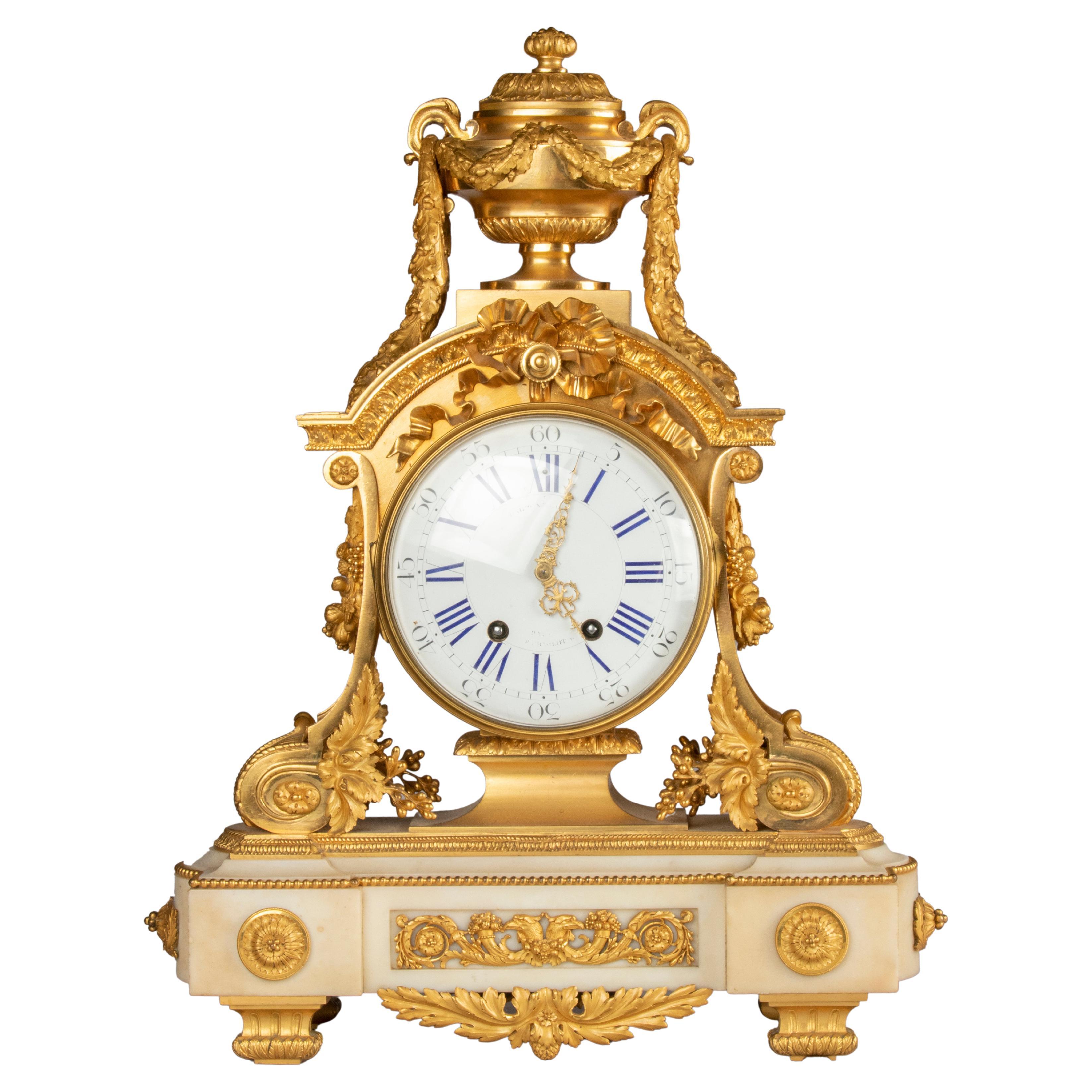 Reloj de chimenea de bronce ormolu de finales del siglo XIX, estilo Luis XVI, de Charpentier