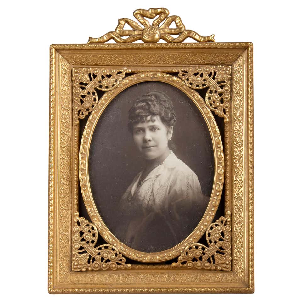 1890s Picture Frames - 36 For Sale at 1stDibs | 1890 picture frames ...